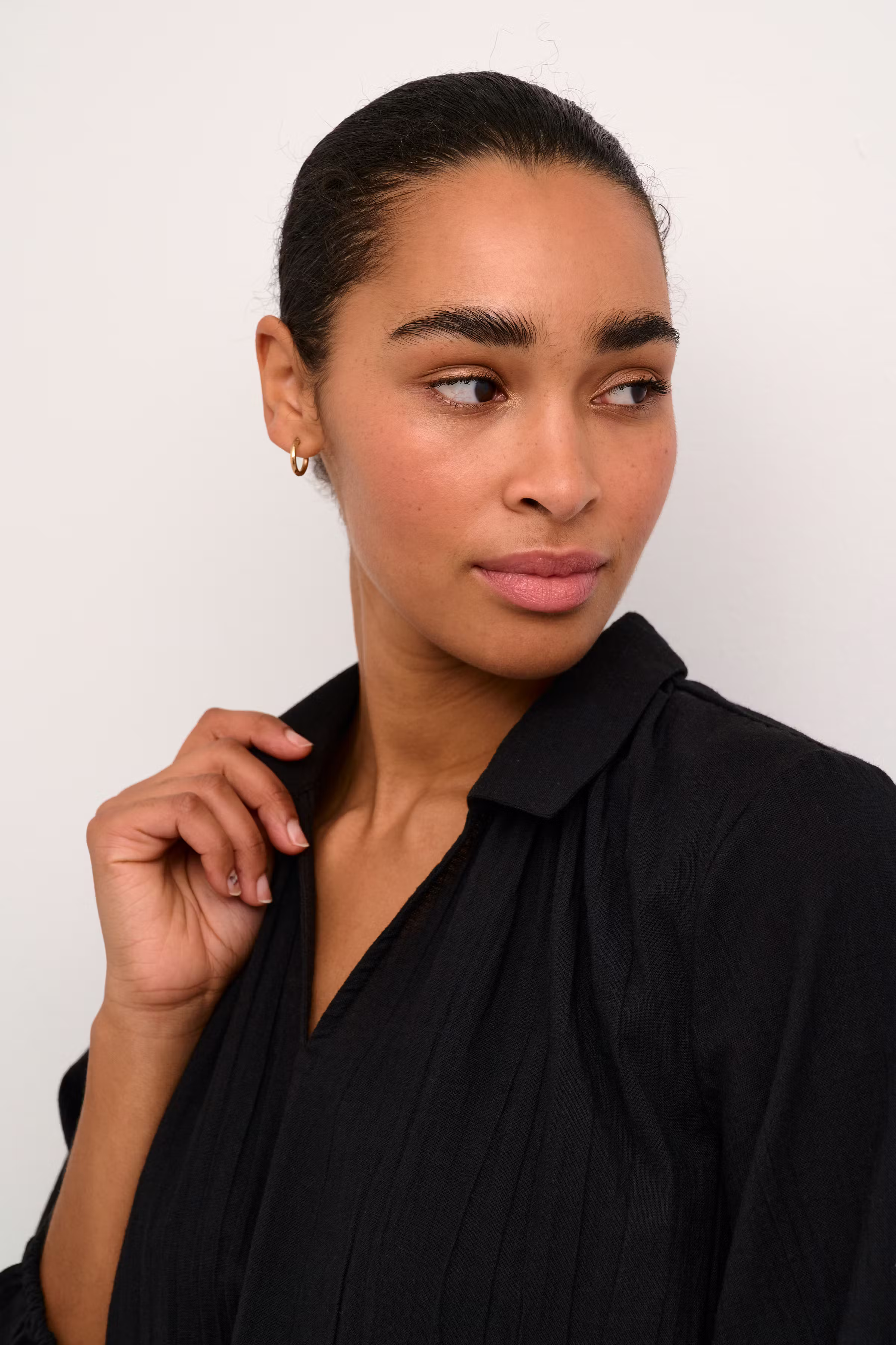 KAemily Kjole LOOKBOOK DETAIL 10508875-100121