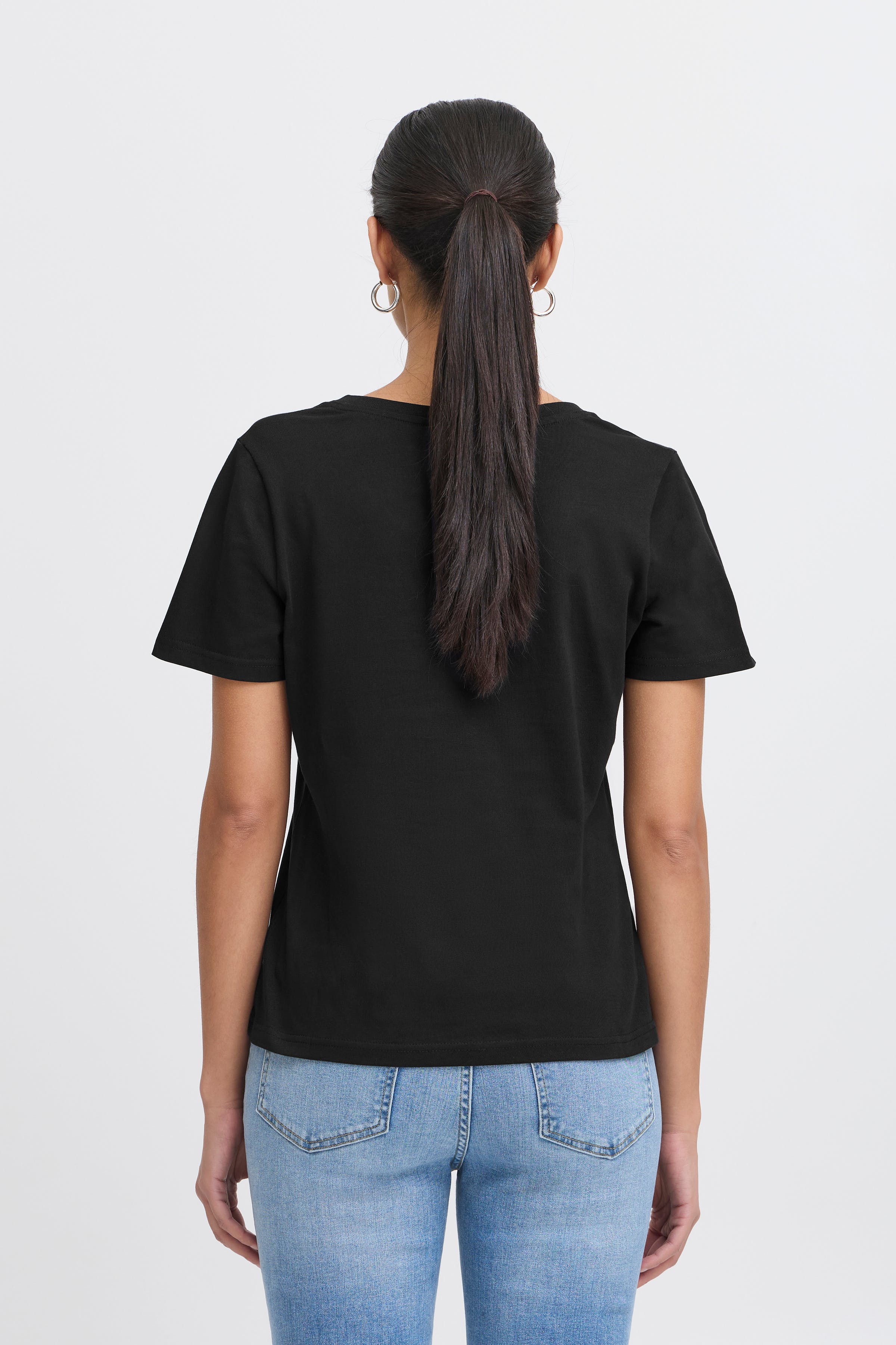 IHPALMER V-neck T-shirt LOOKBOOK BACK 20120348-194008