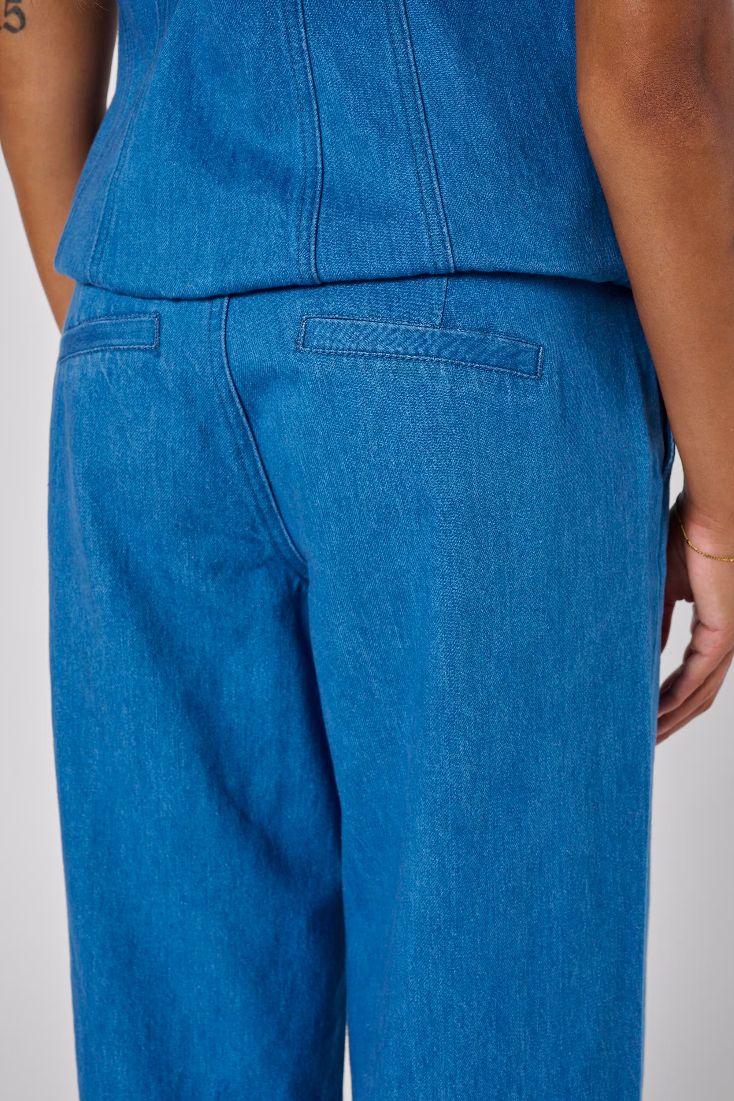 MWTessa Wide broek LOOKBOOK DETAIL 10705484-109358