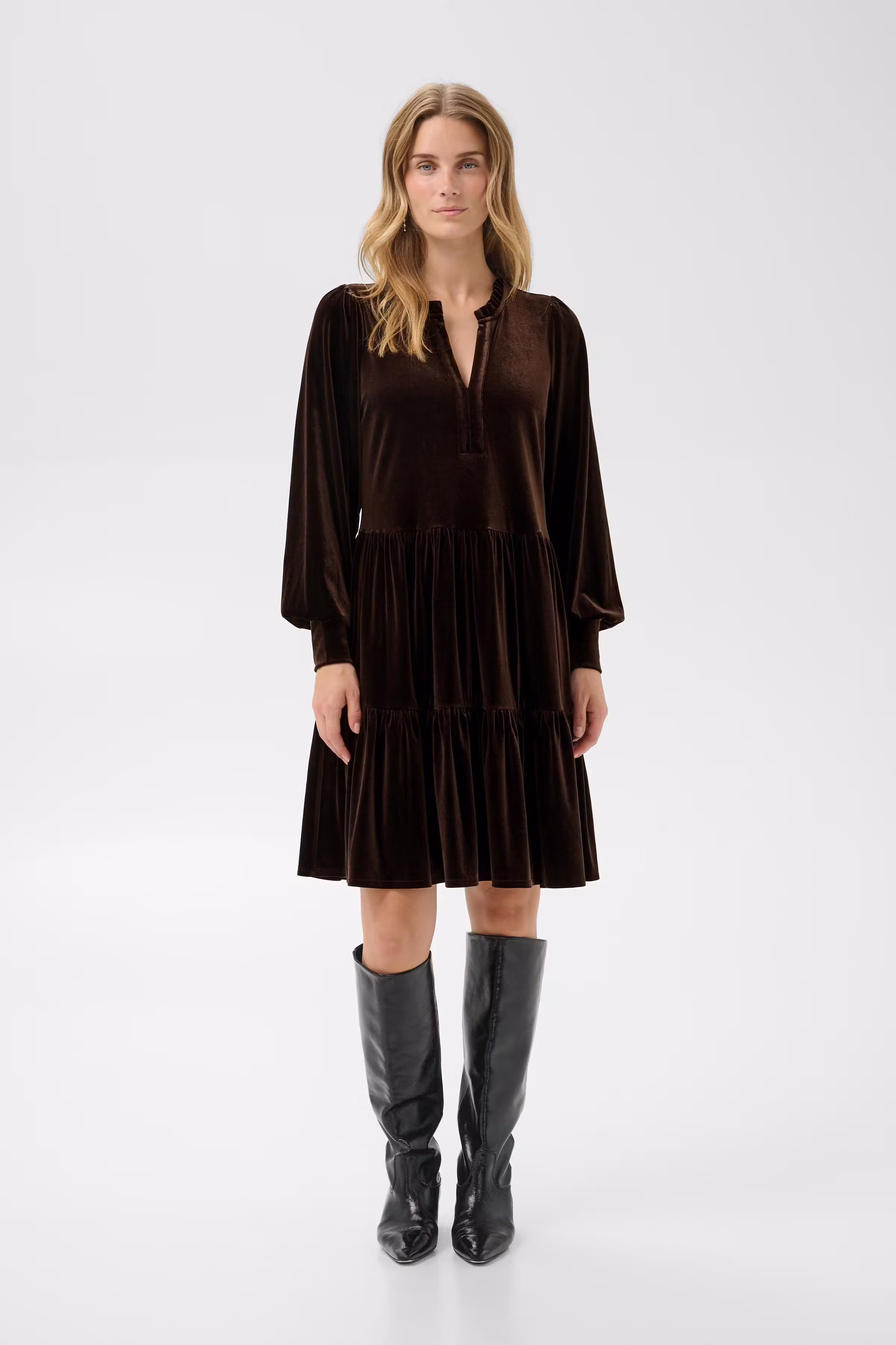 ViggasePW Jurk LOOKBOOK FRONT 30306576-191106