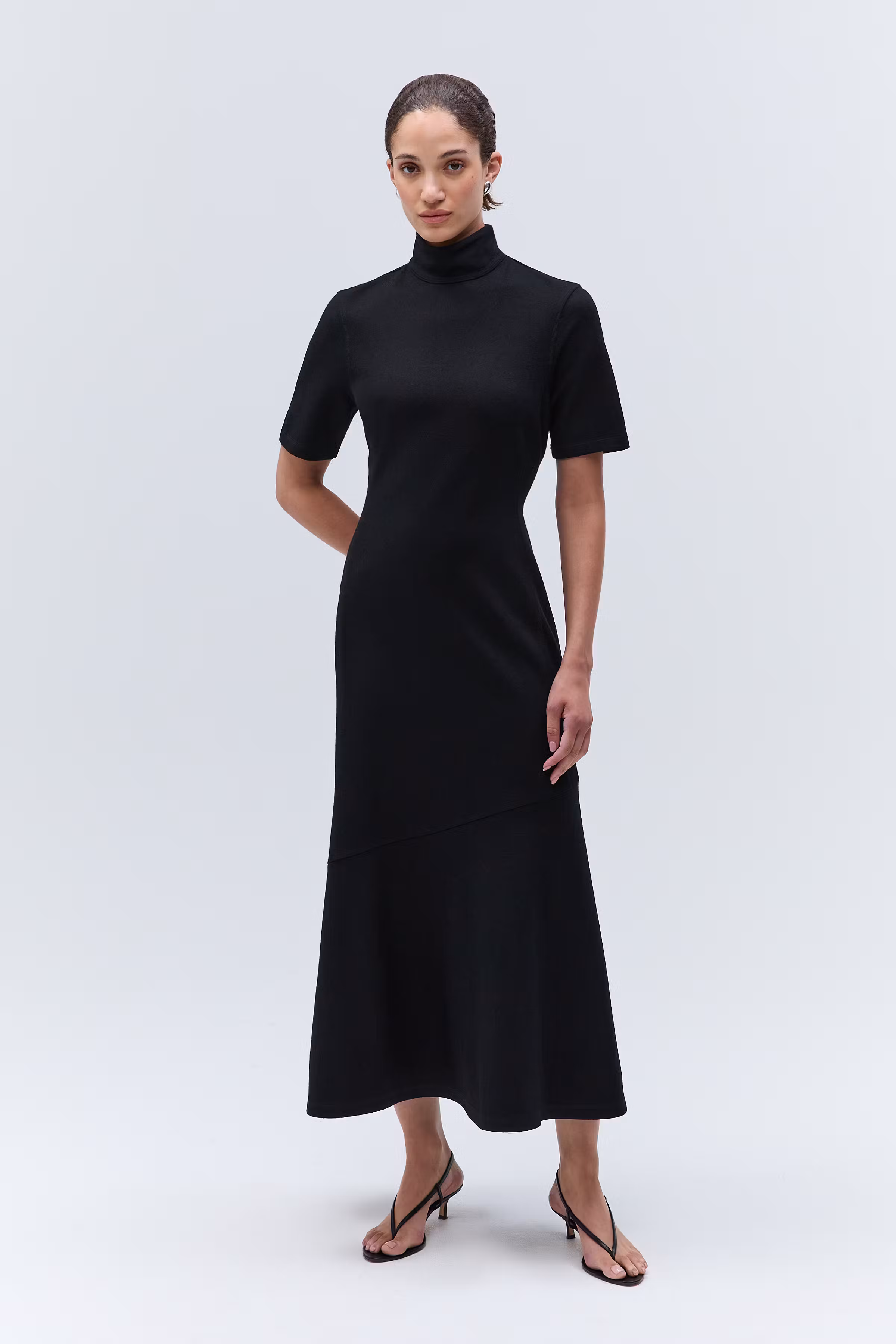 IOFayrouz Dress LOOKBOOK FRONT 30600081-BK999