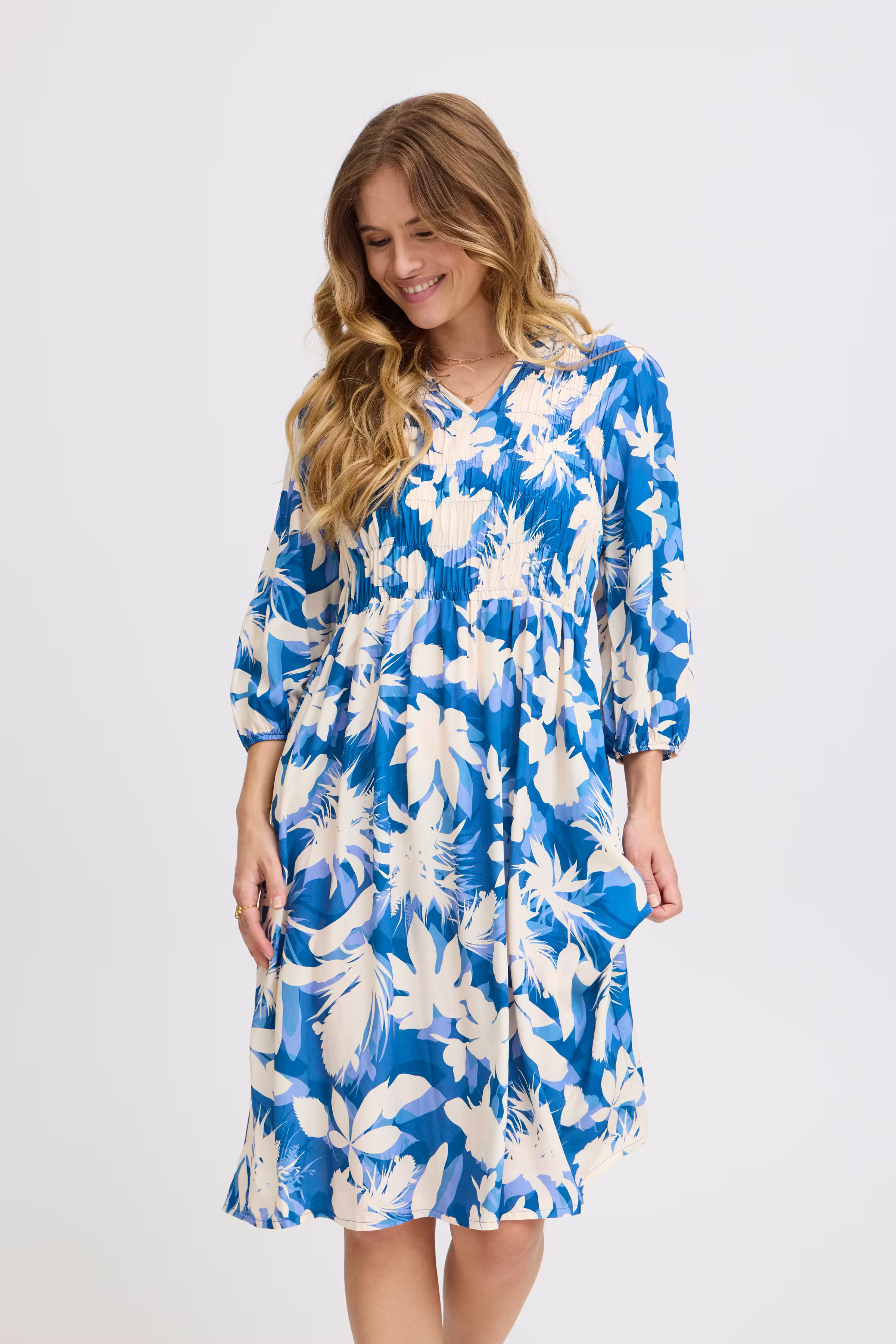 SBGRITT Jurk LOOKBOOK FRONT 22100561-193923