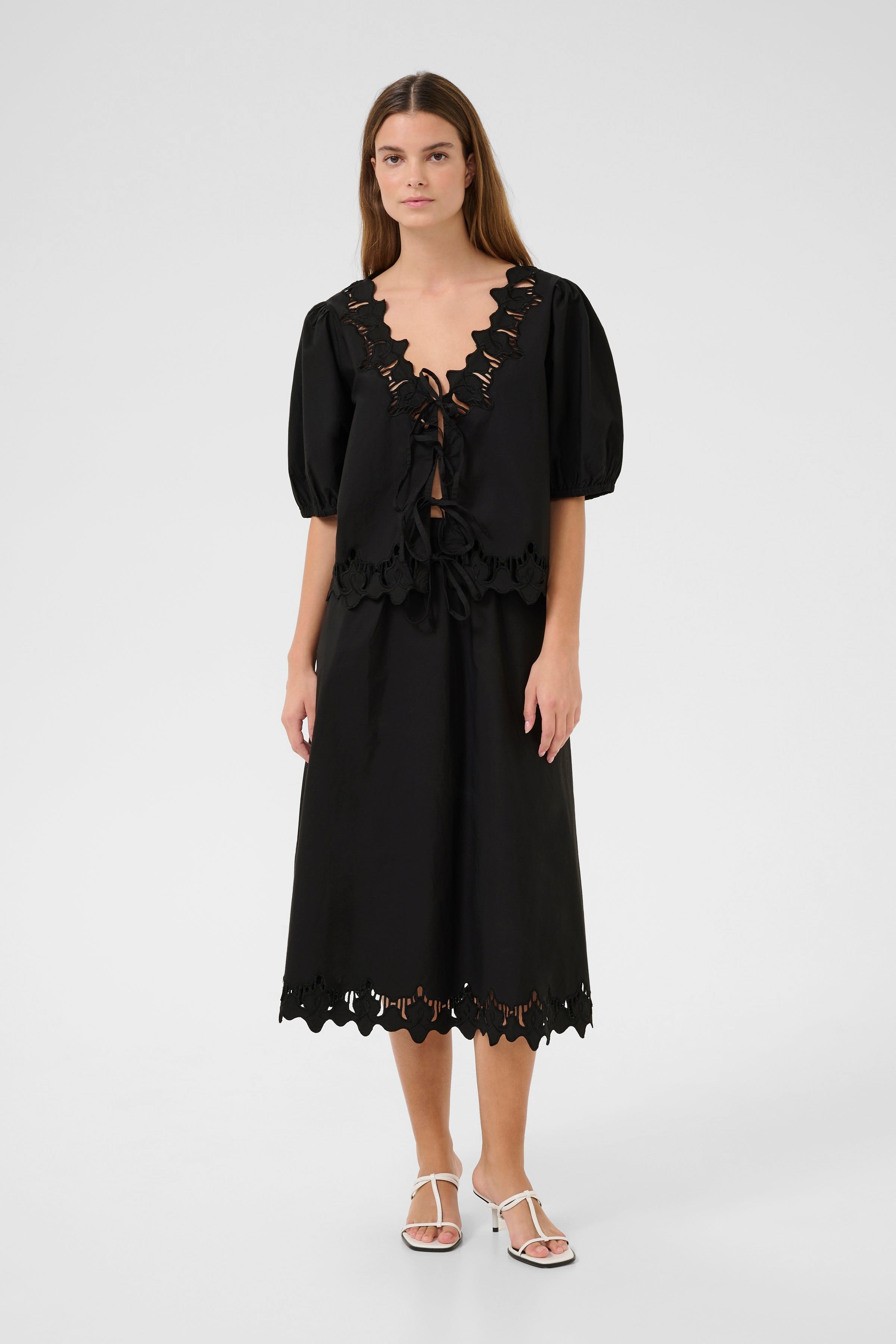 KBVictoria Spitzenbluse LOOKBOOK FRONT 10105455-194008