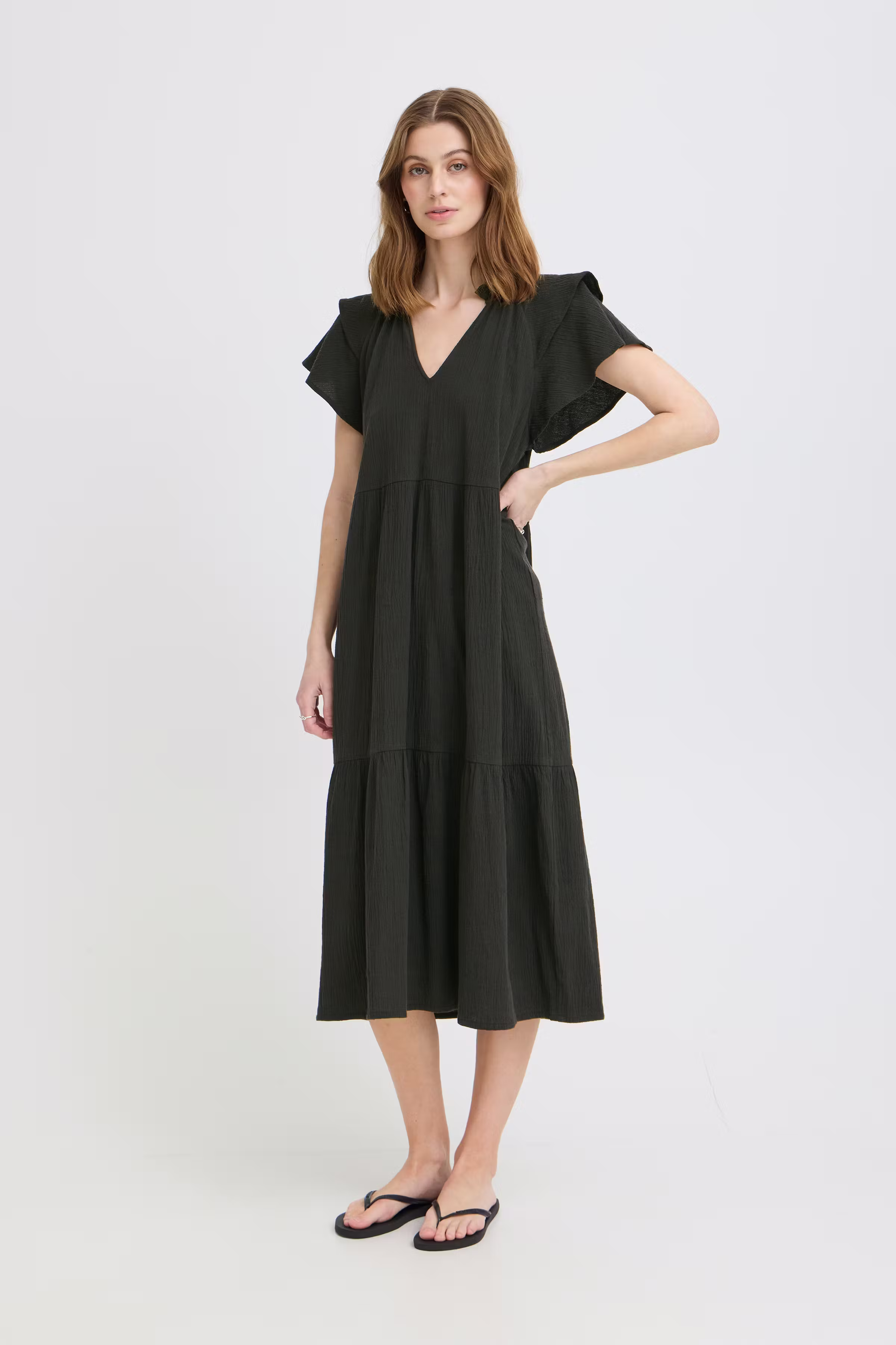 IHLIFANA Kjole LOOKBOOK FRONT 20125649-194008