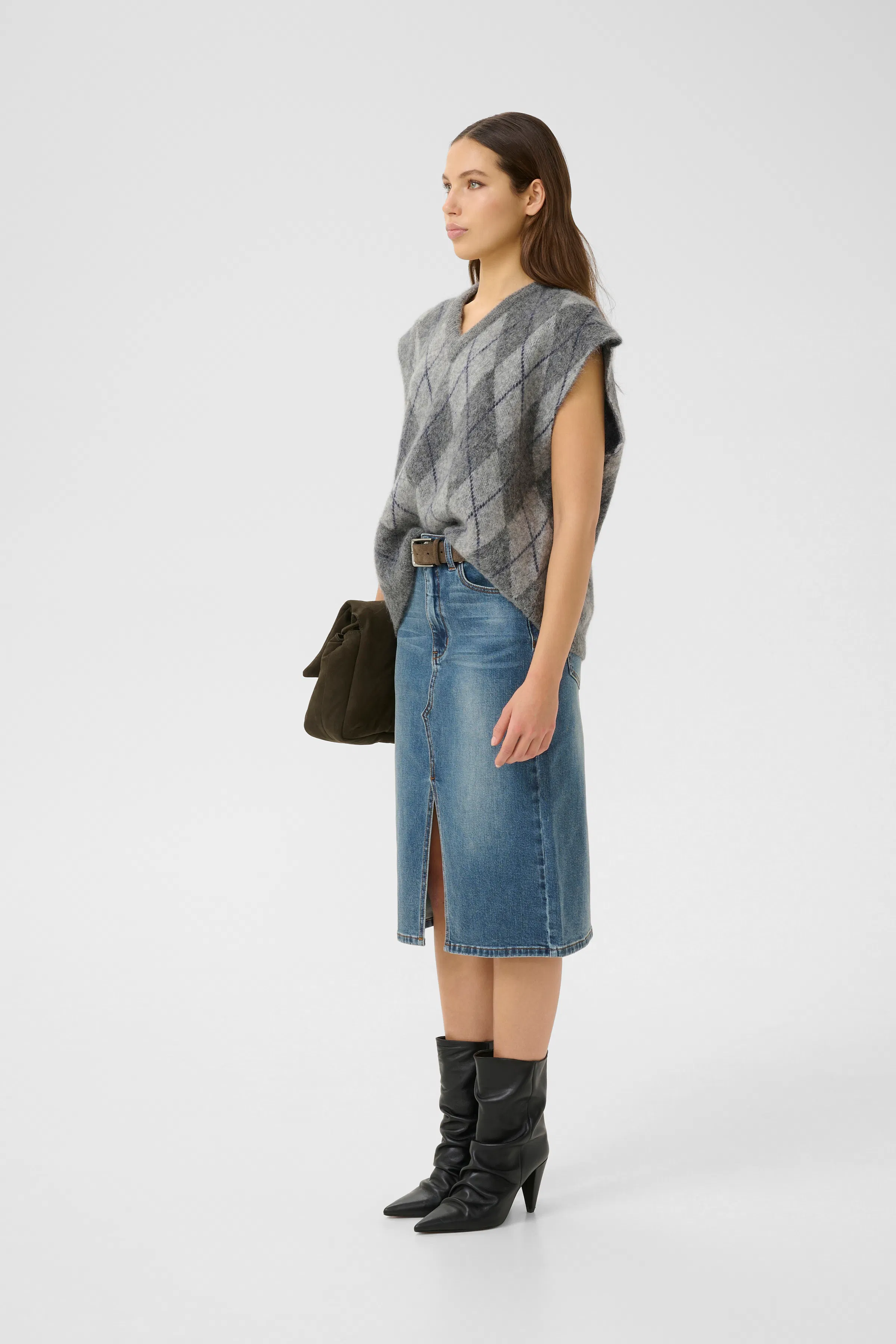 GZviva Skirt LOOKBOOK FRONT 10910730-108303