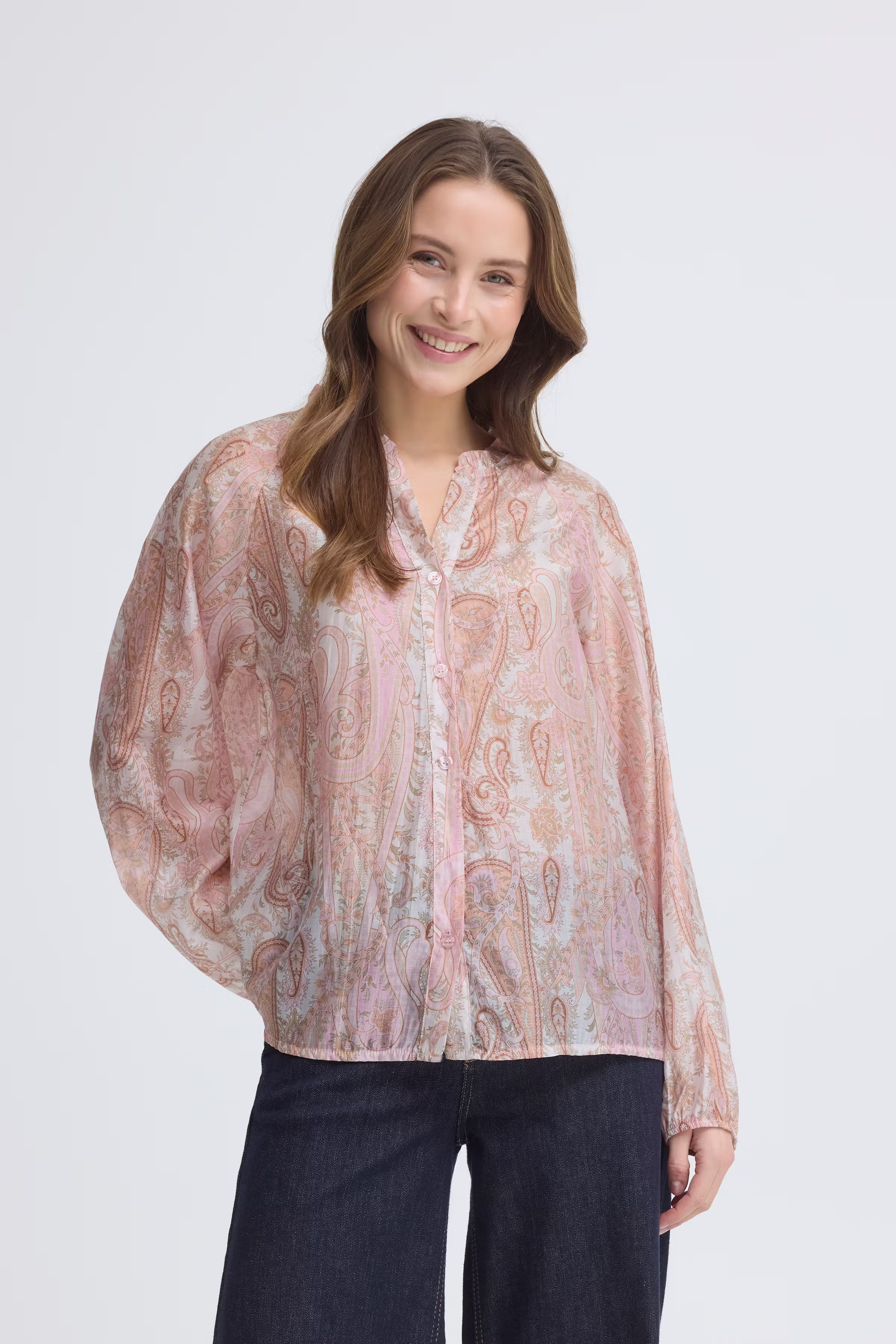SBXPAISA Bluse LOOKBOOK FRONT 22101175-142311