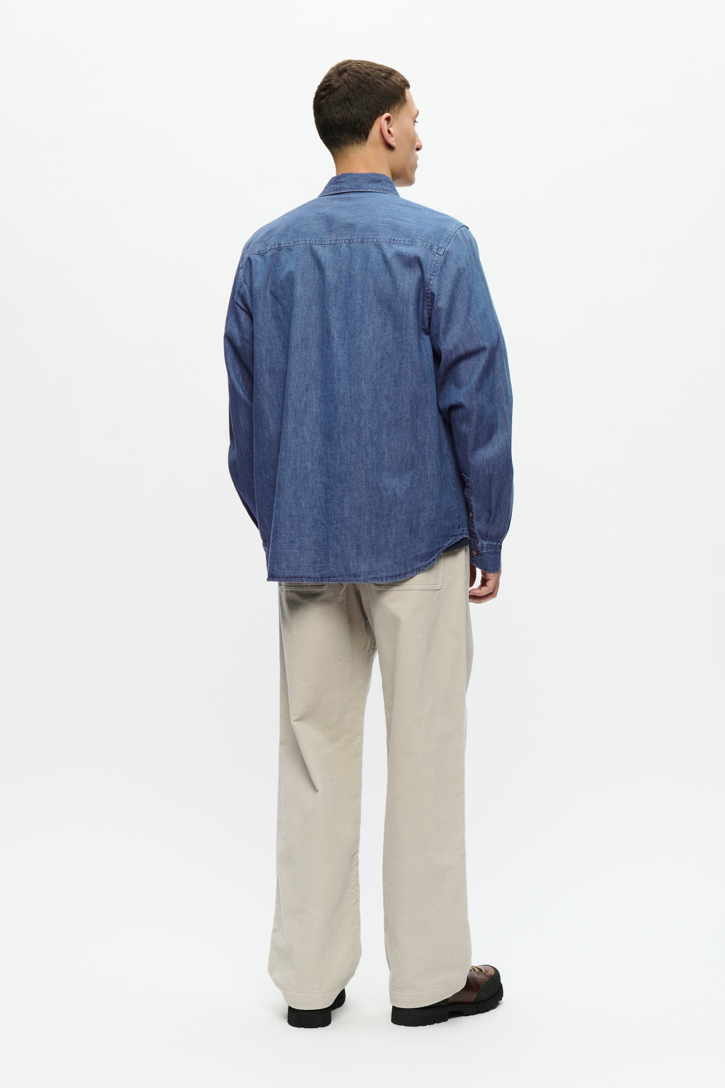 WWAdrian Shirt LOOKBOOK BACK 30251500-304204