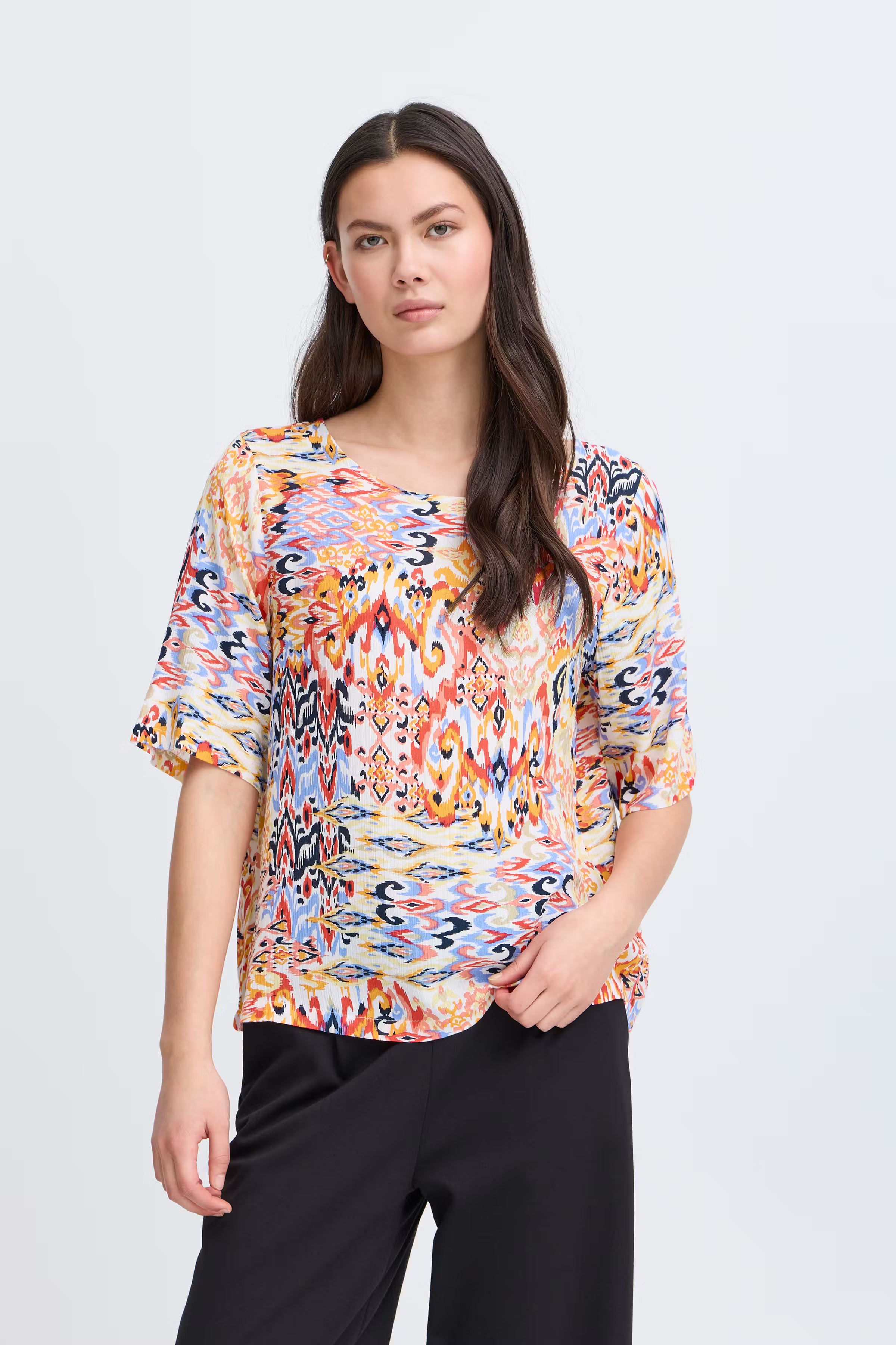 Blouse with short sleeve LOOKBOOK FRONT 20122971-204485
