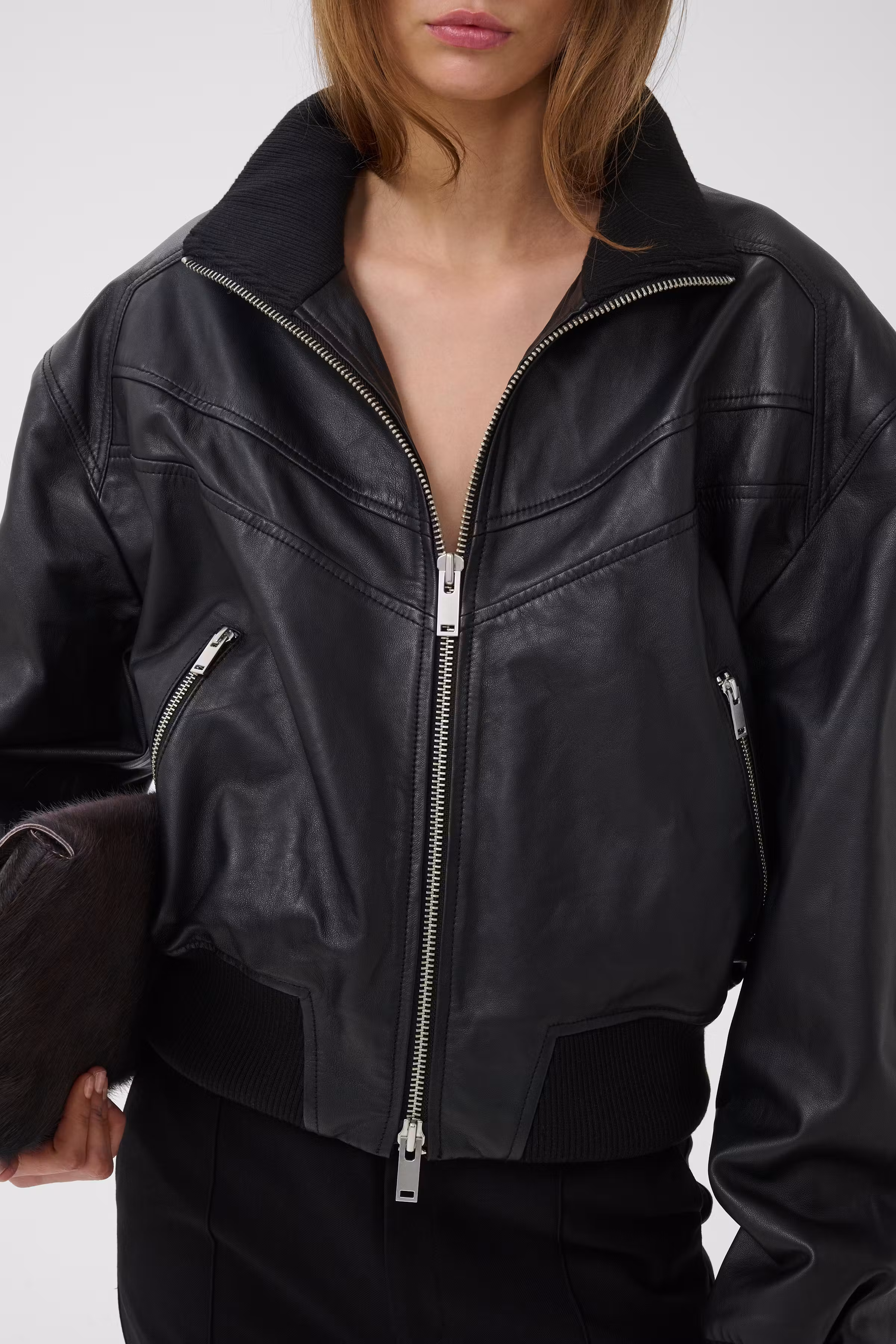 GZhannie Outerwear LOOKBOOK DETAIL 10911607-100017