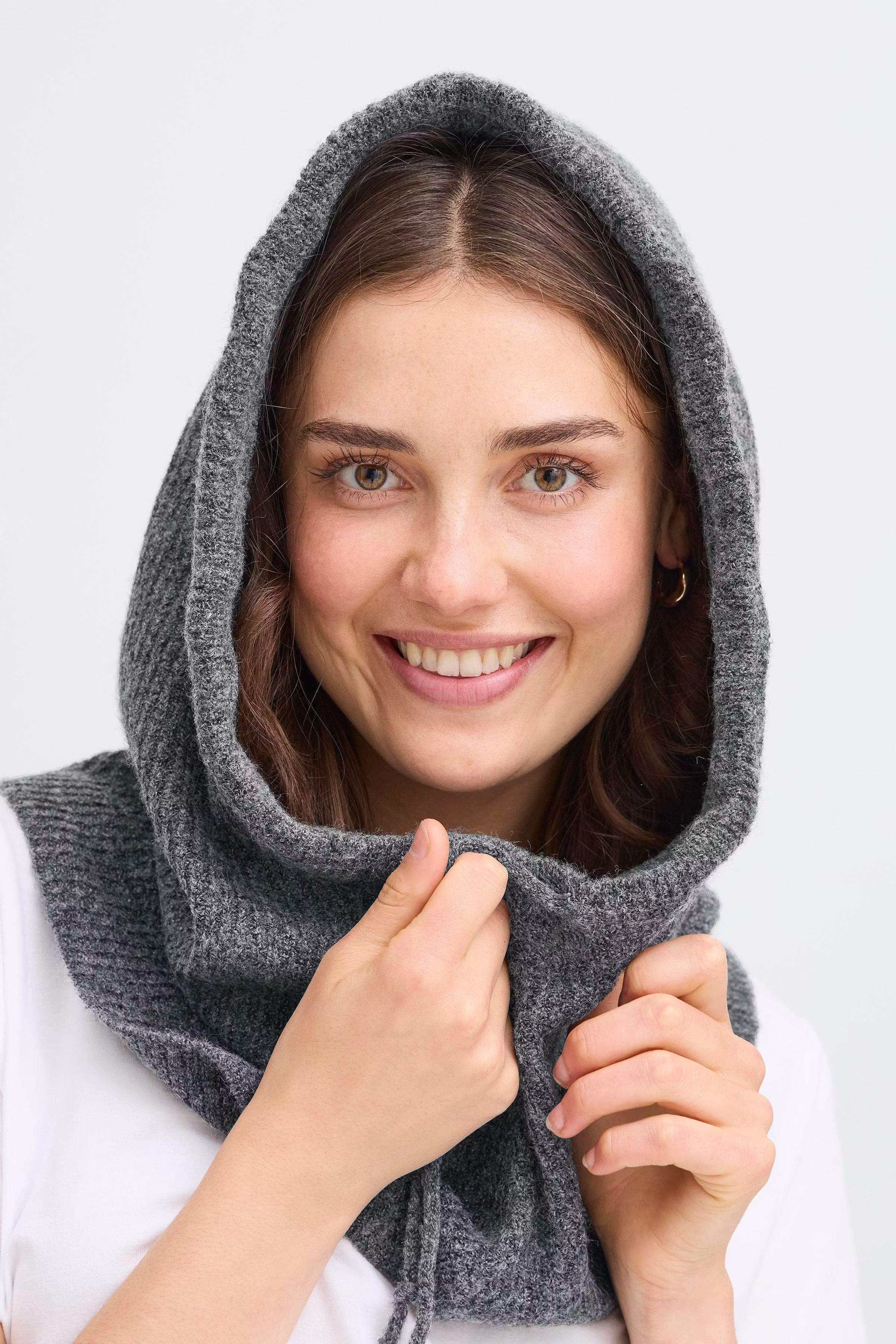 FRHAYES Hood LOOKBOOK DETAIL 20617497-1806011