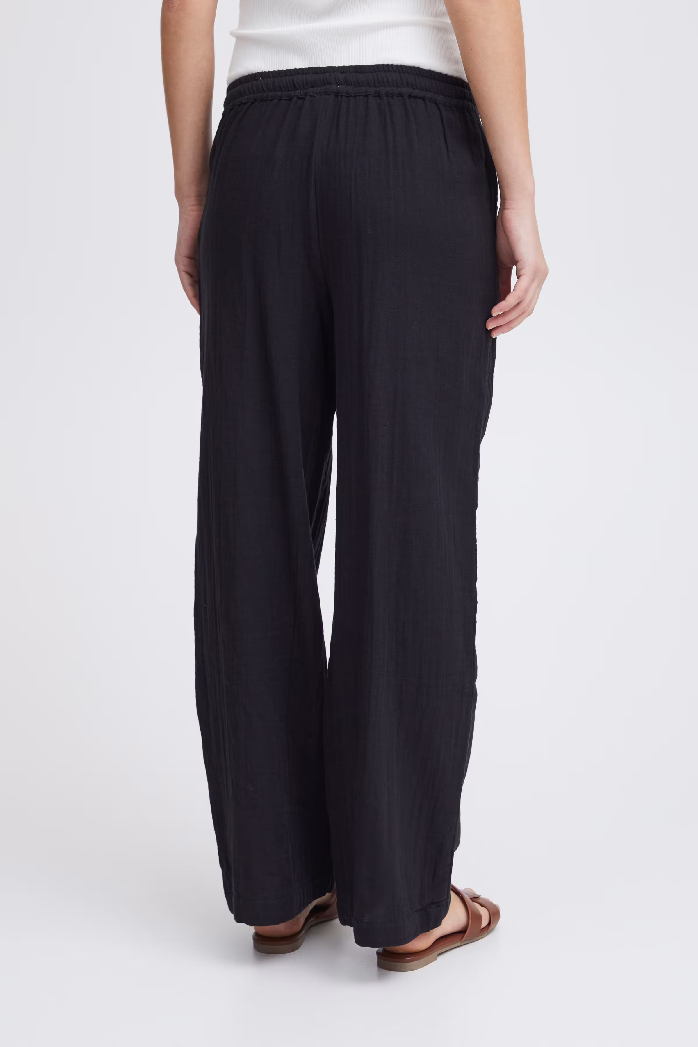 IAFOXA Byxor LOOKBOOK BACK 20121644-194008