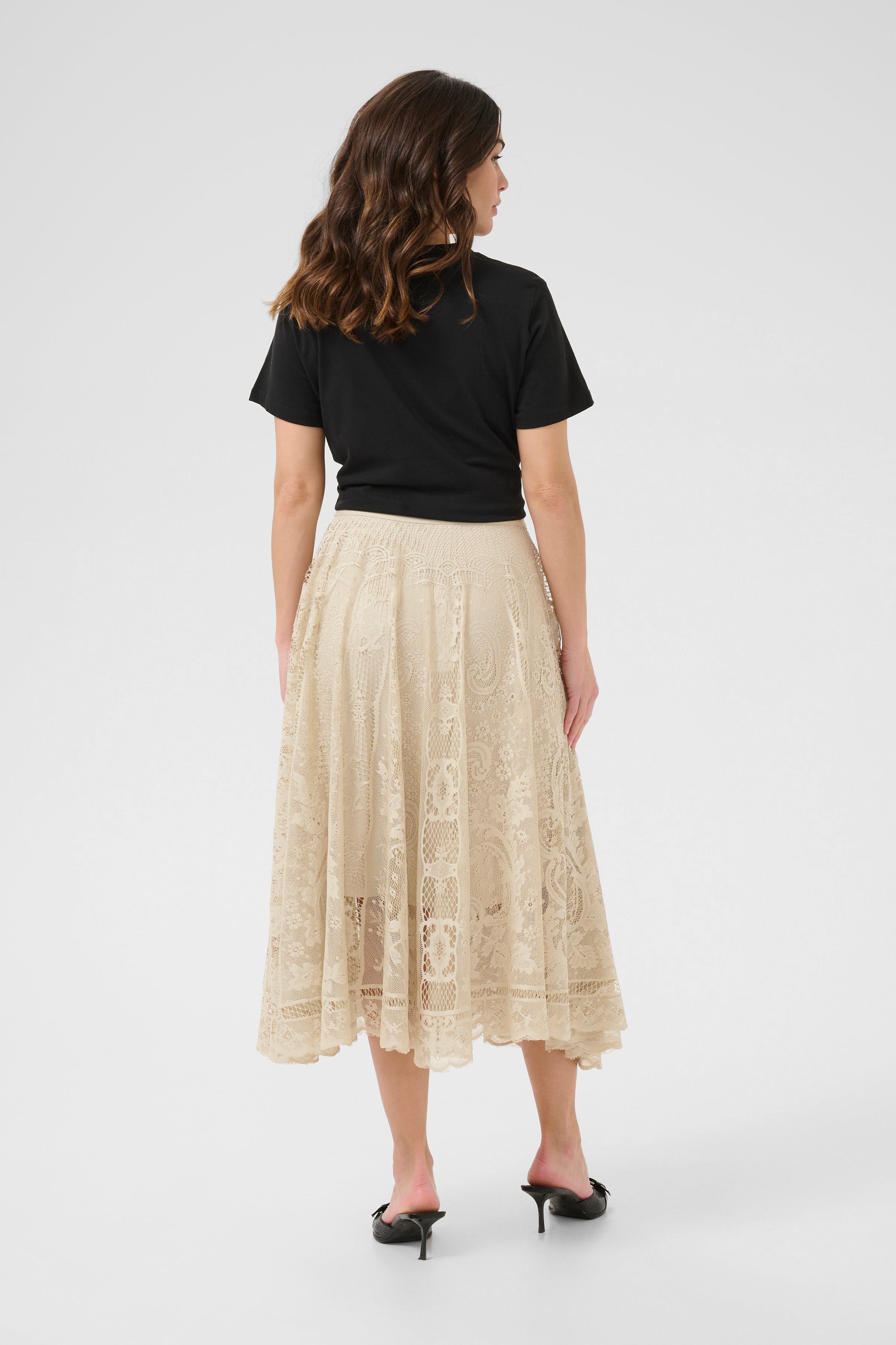 KAvilja Skjørt LOOKBOOK FRONT 10509610-144500