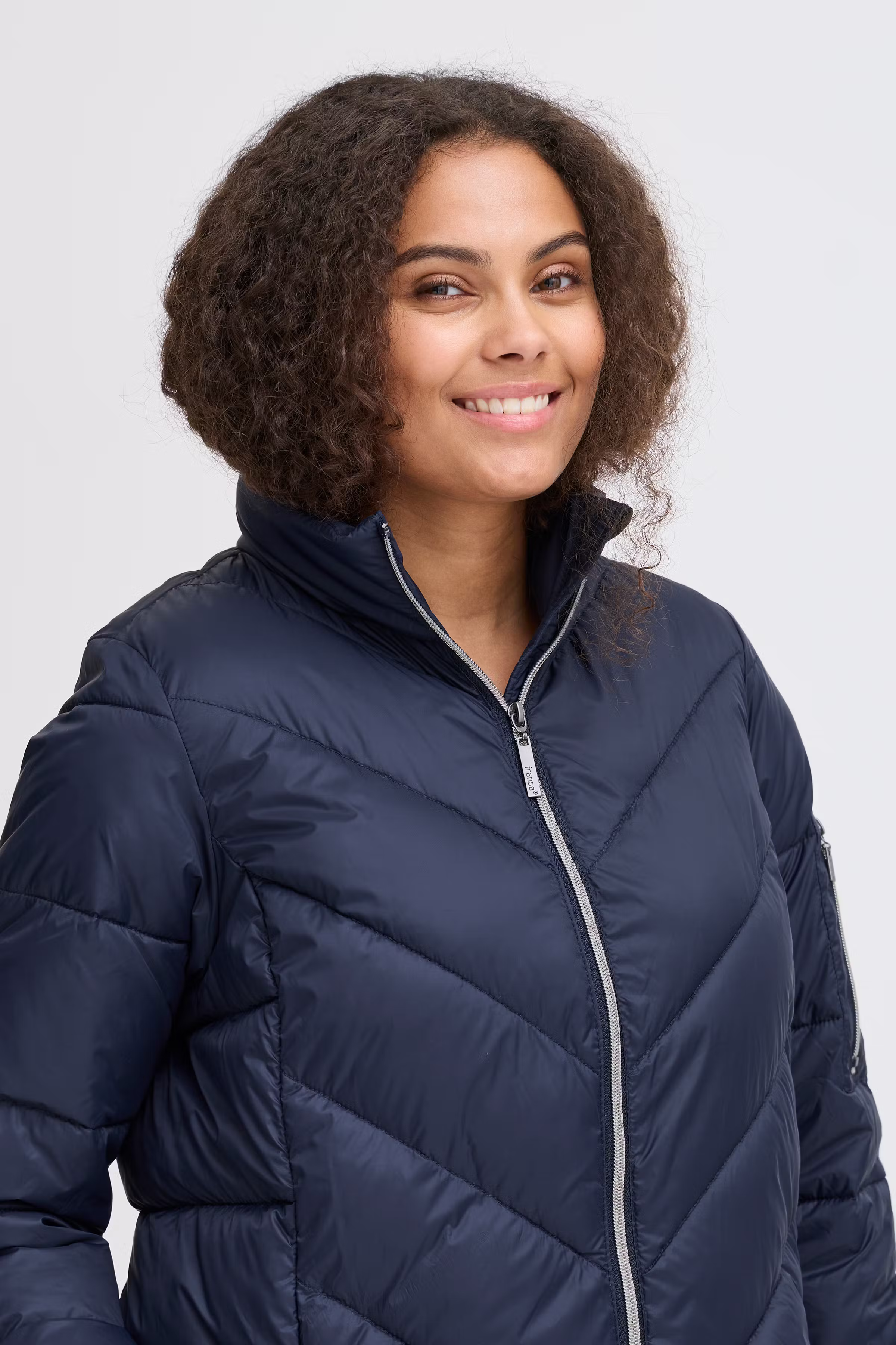  FRBAPADDING Yttertøy LOOKBOOK DETAIL 20615217-193923