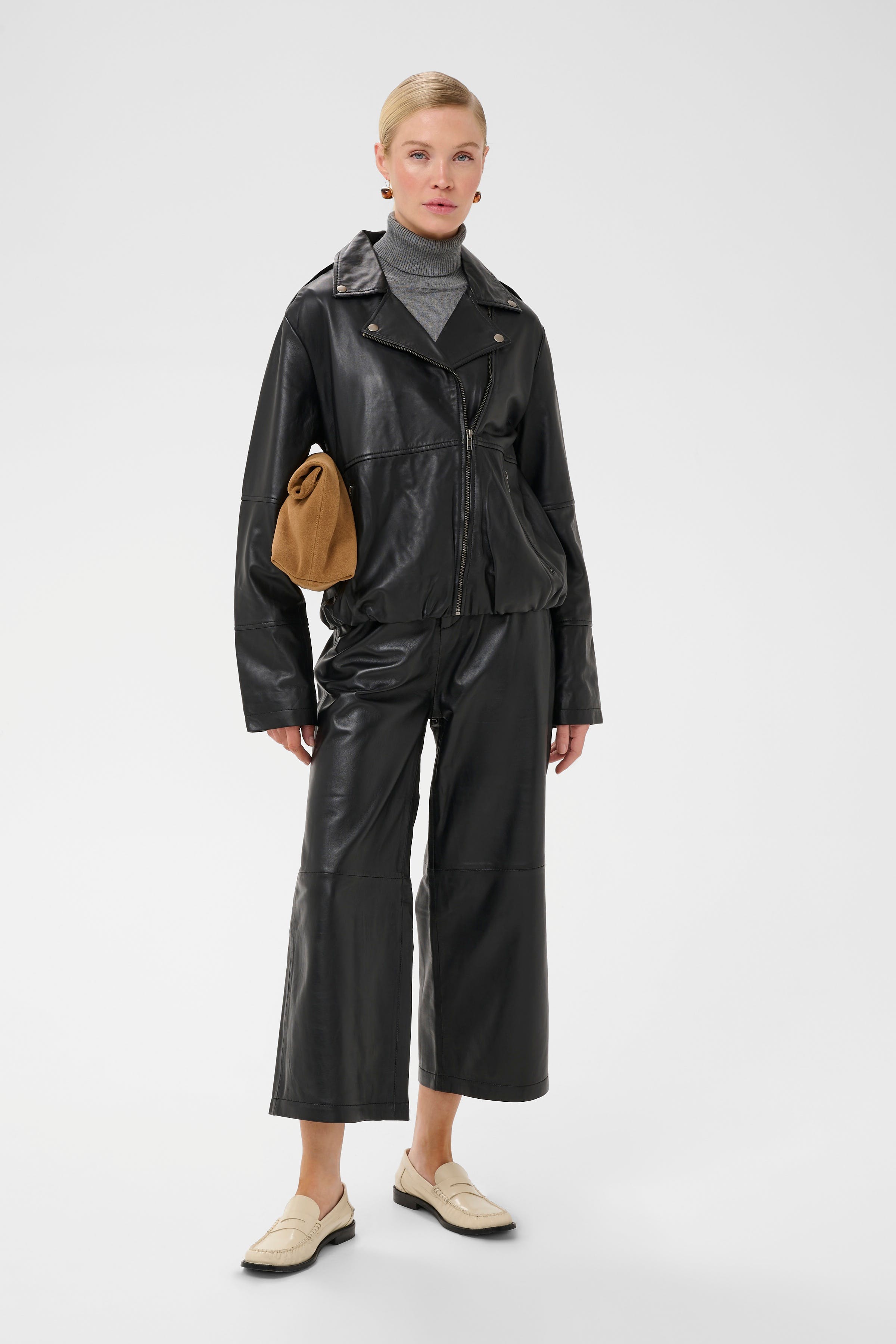 CUliopa Læderjakke LOOKBOOK FRONT 50113242-500012