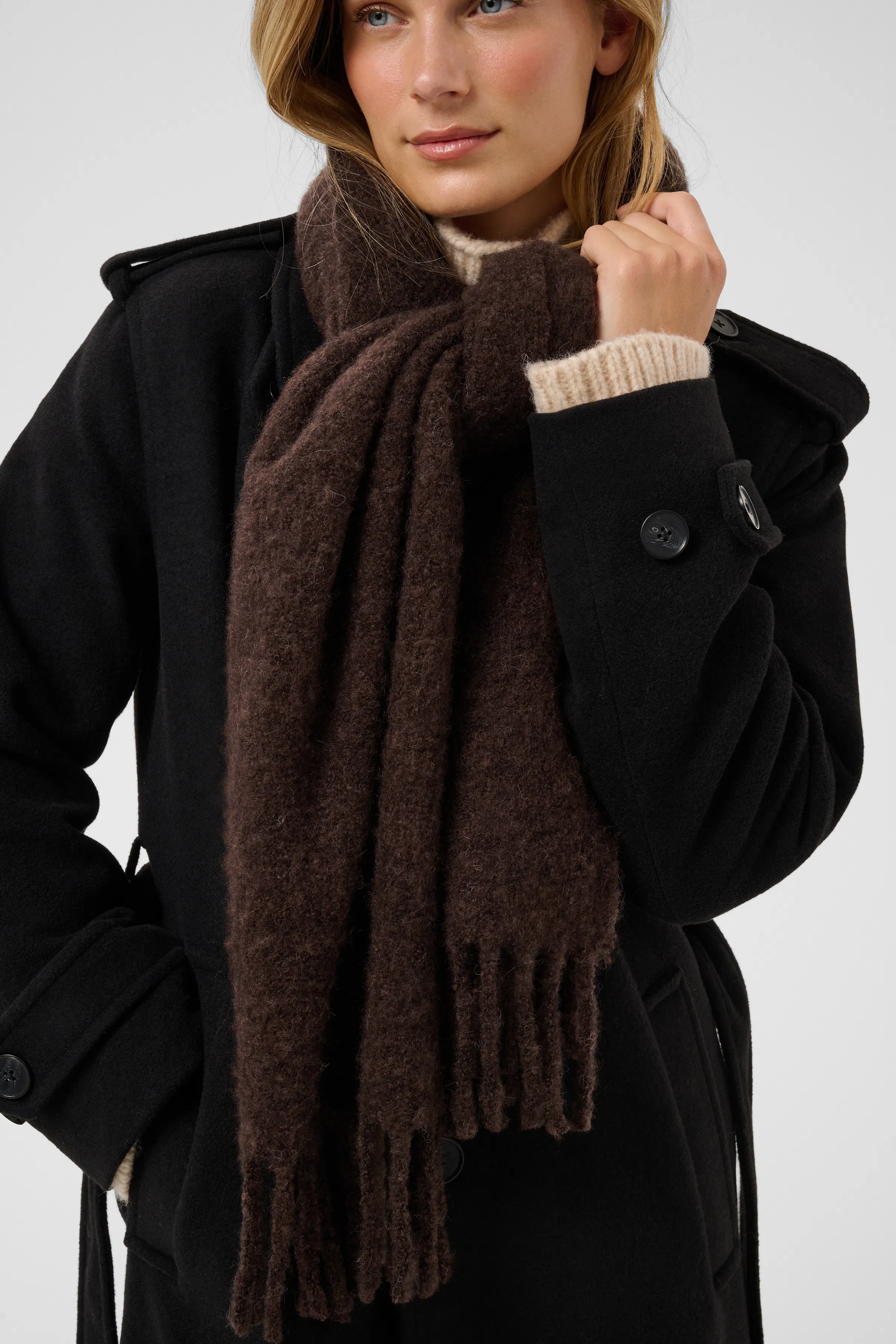 ChalenaPW Skjerf LOOKBOOK DETAIL 30310721-191106