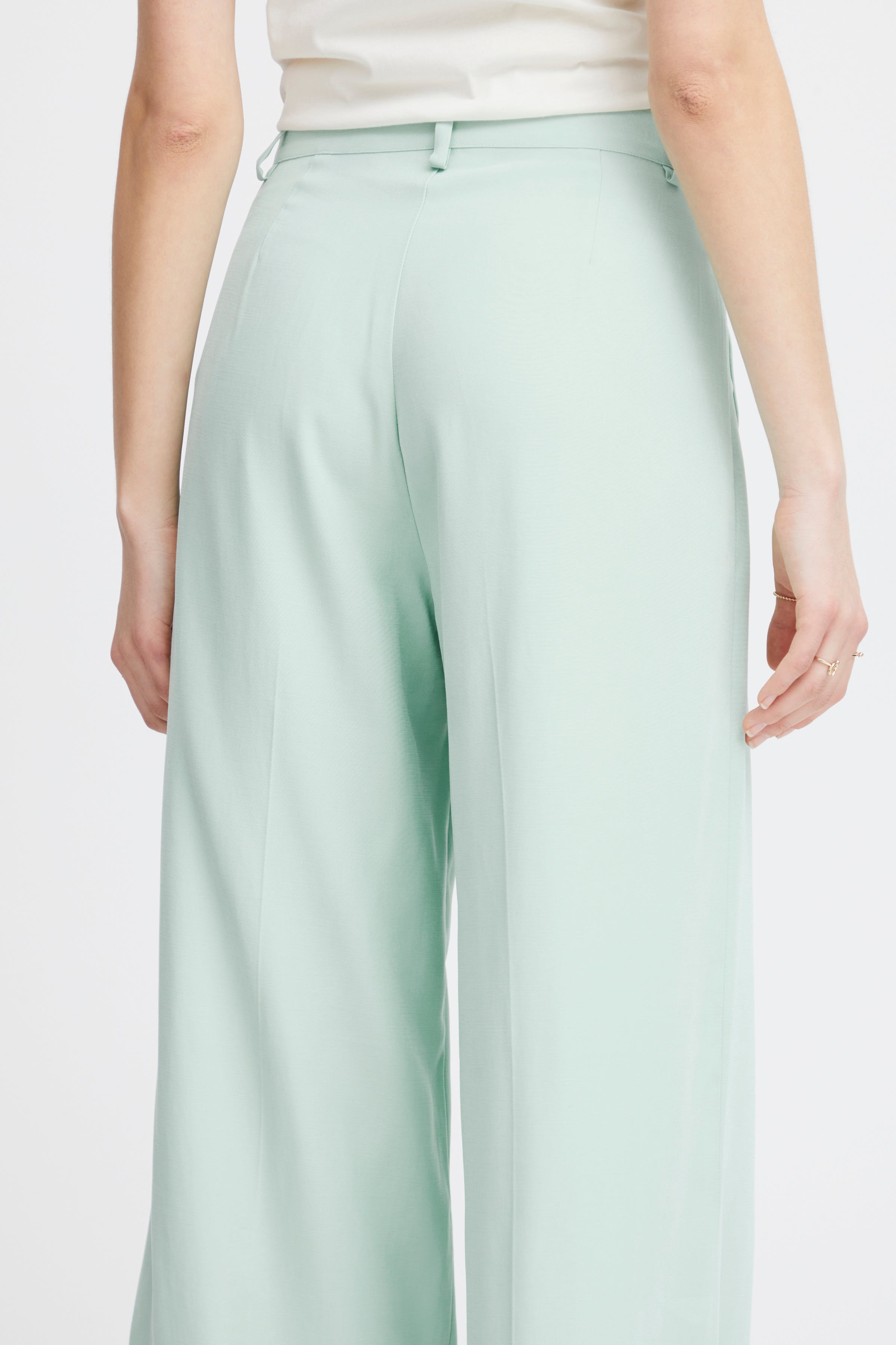 IRLEONO Trousers LOOKBOOK DETAIL 20119526-155812