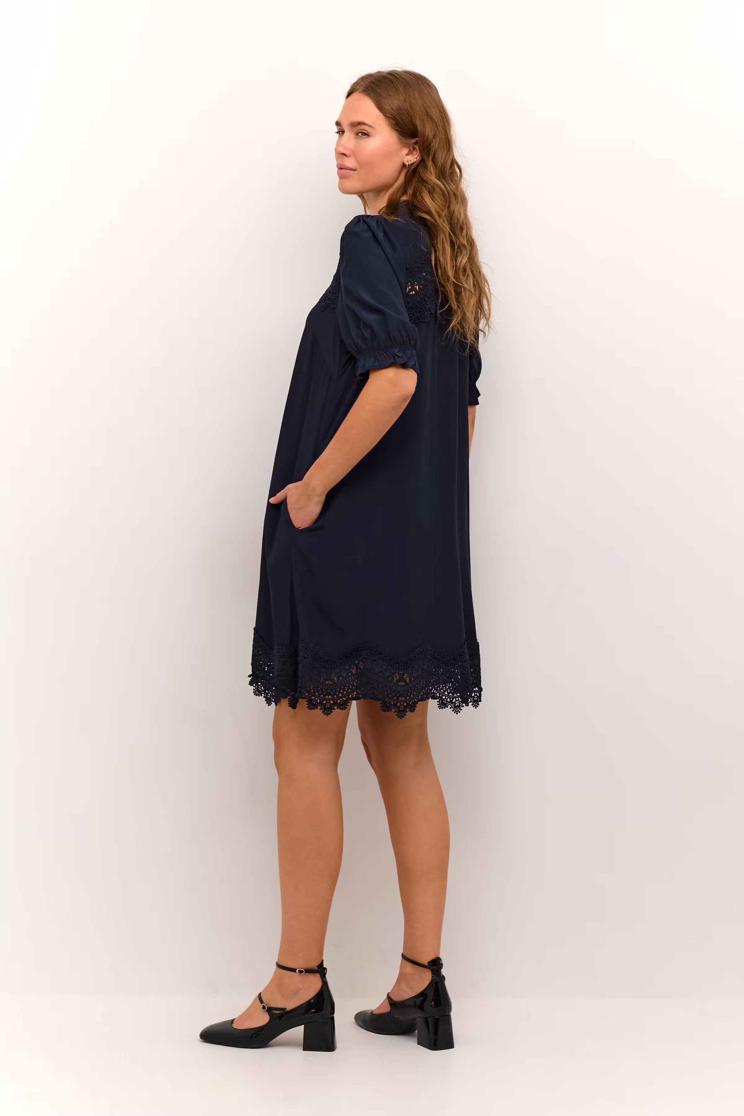 CUtiffany Dress LOOKBOOK BACK 50111339-194011