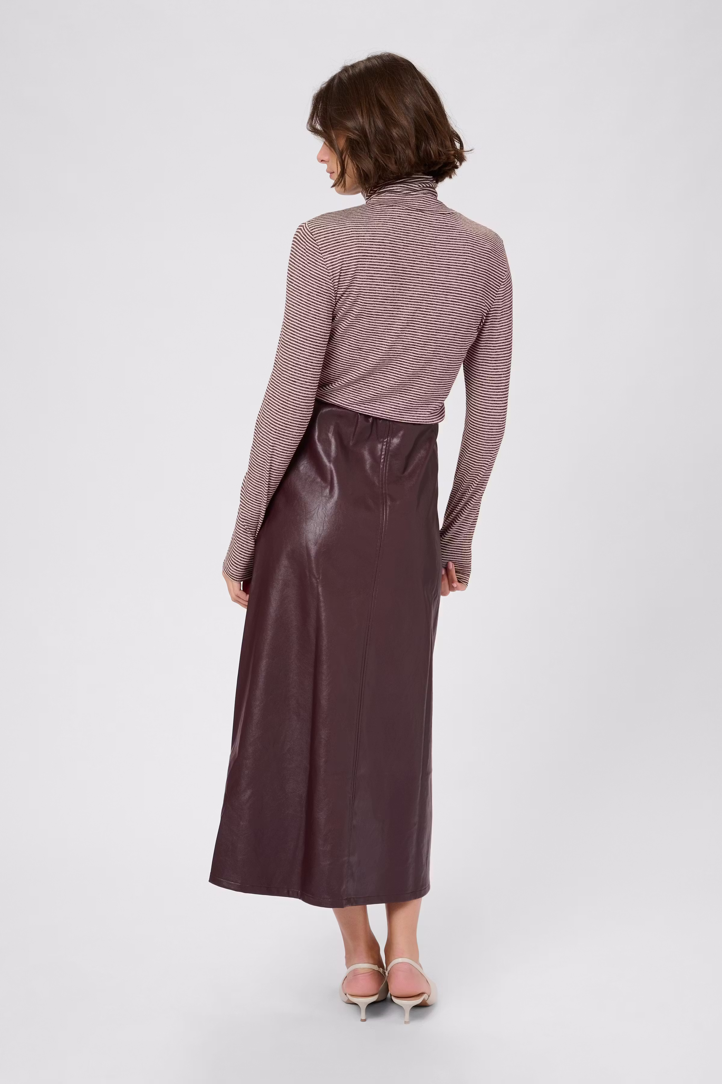 CUalexandra T-shirt LOOKBOOK BACK 50111030-108473