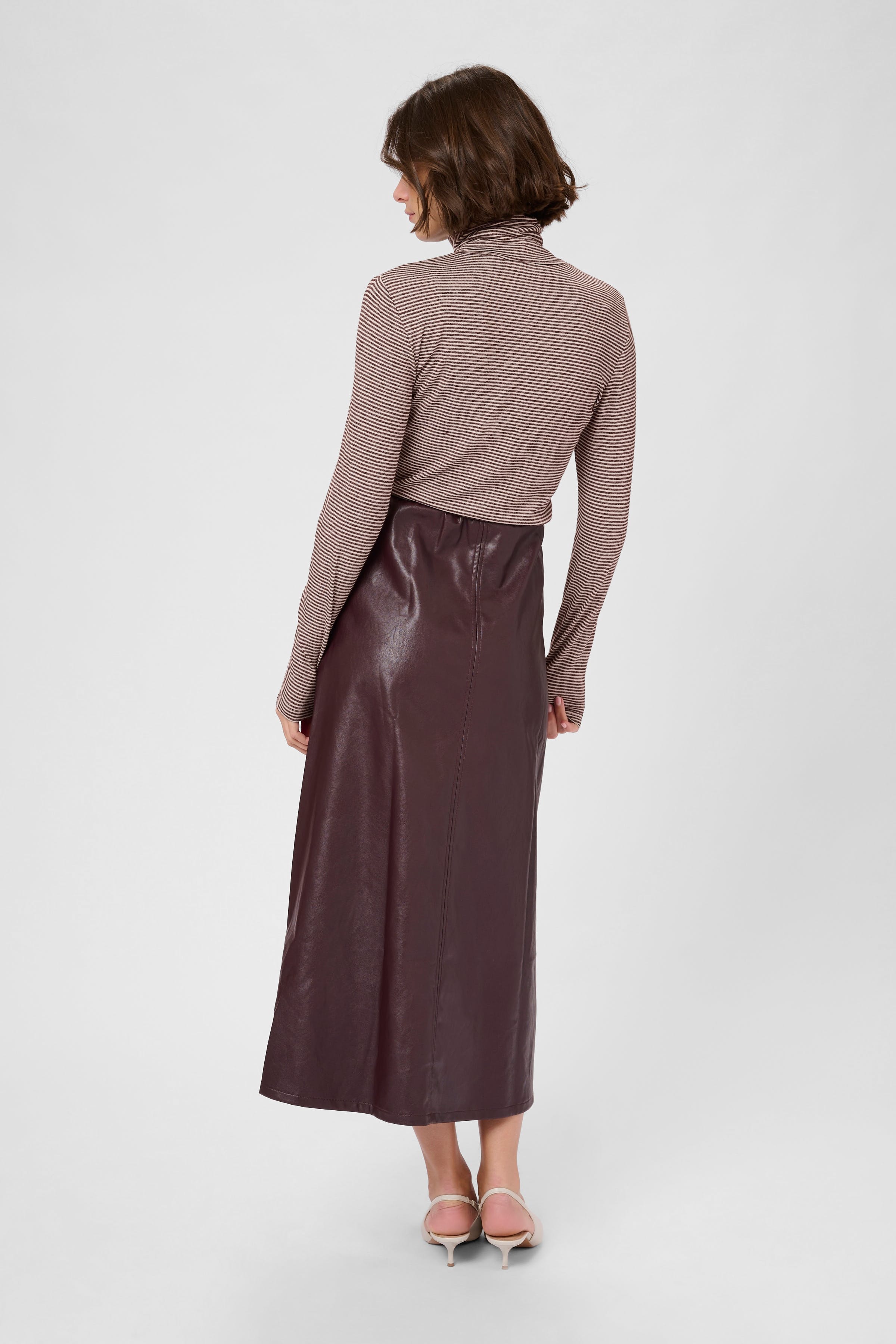 CUalexandra T-shirt LOOKBOOK BACK 50111030-108473