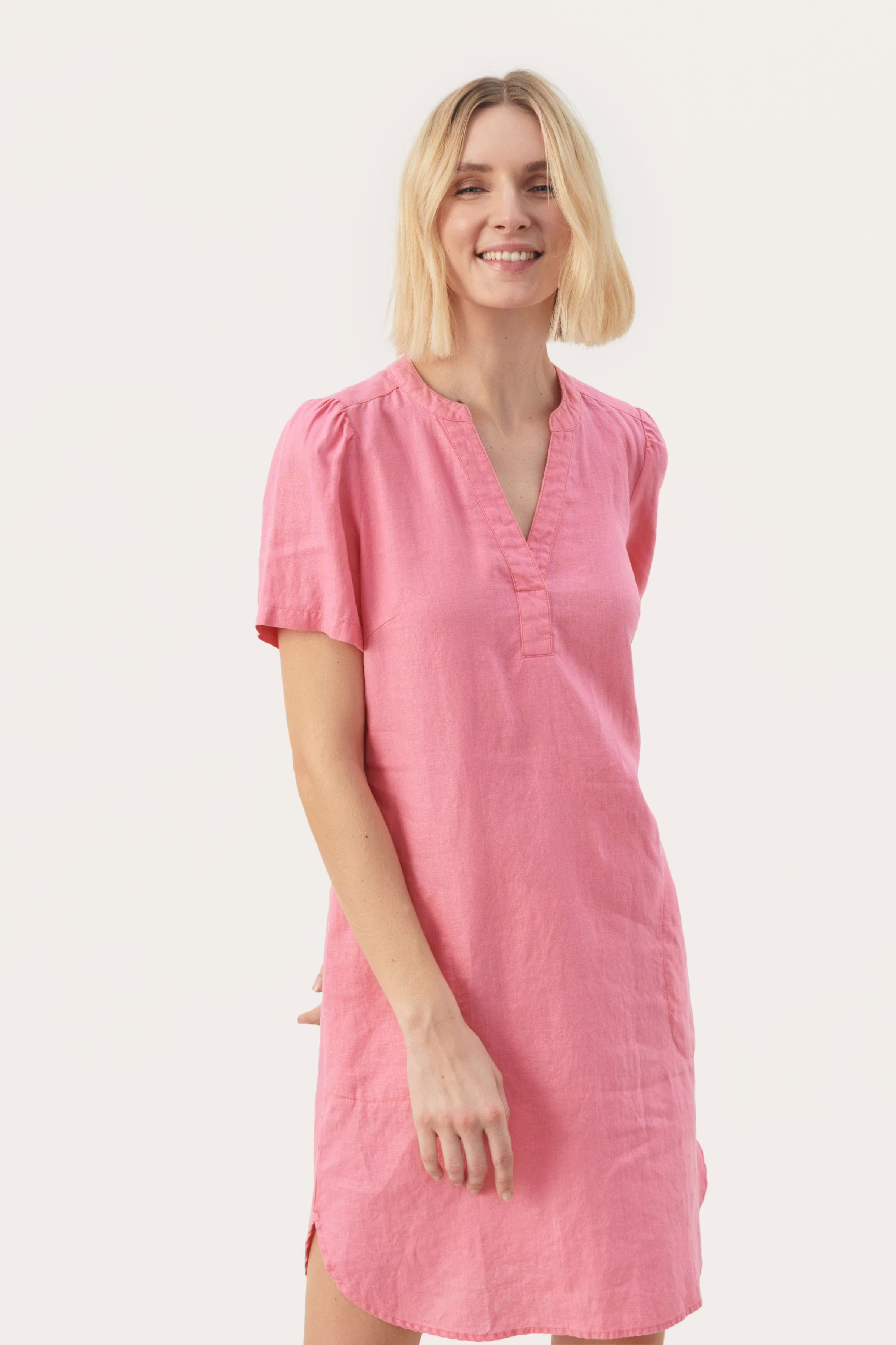 AminasePW Linen dress LOOKBOOK FRONT 30306783-151920