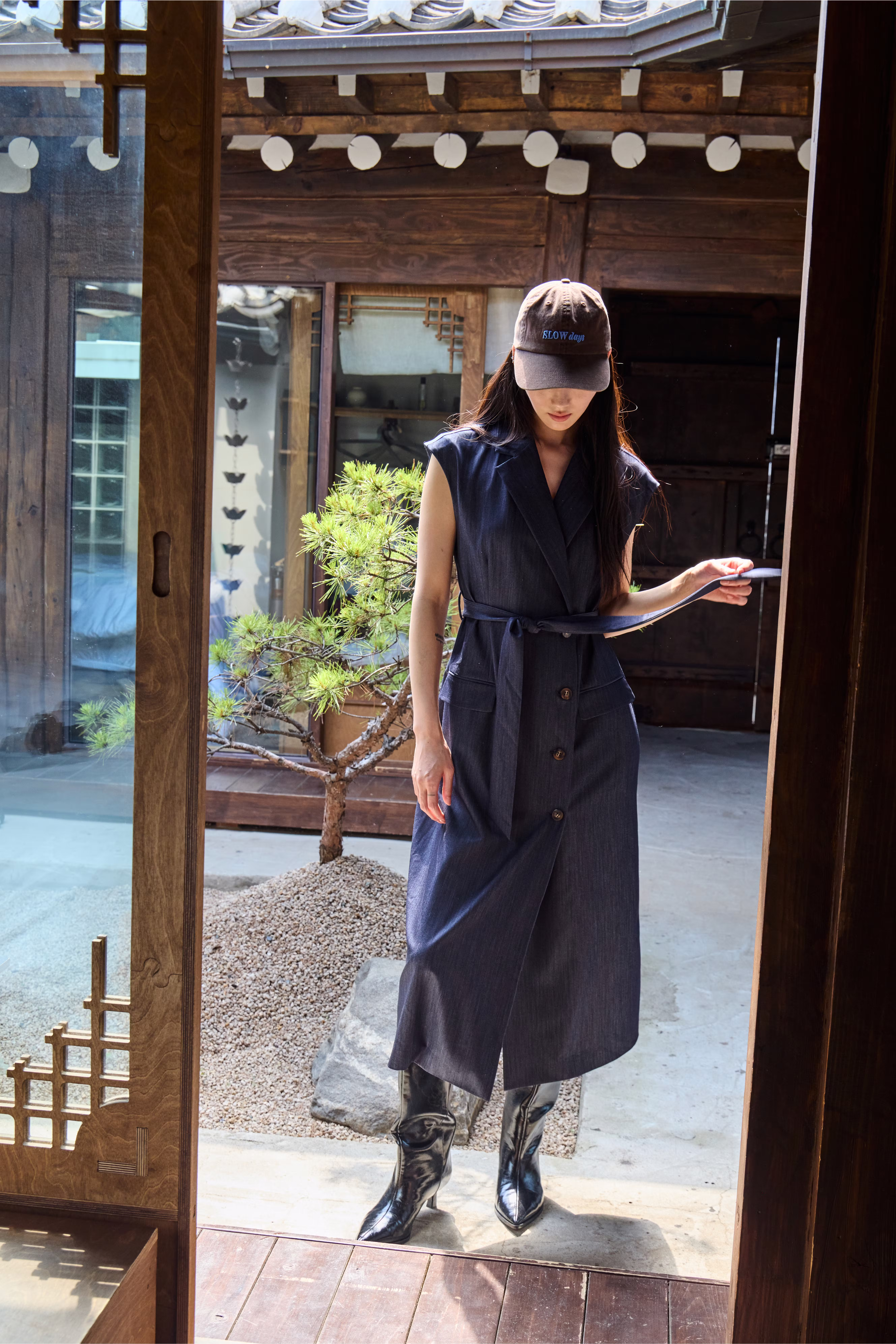 IHJUMI Väst LOCATION NONE 20124606-200340