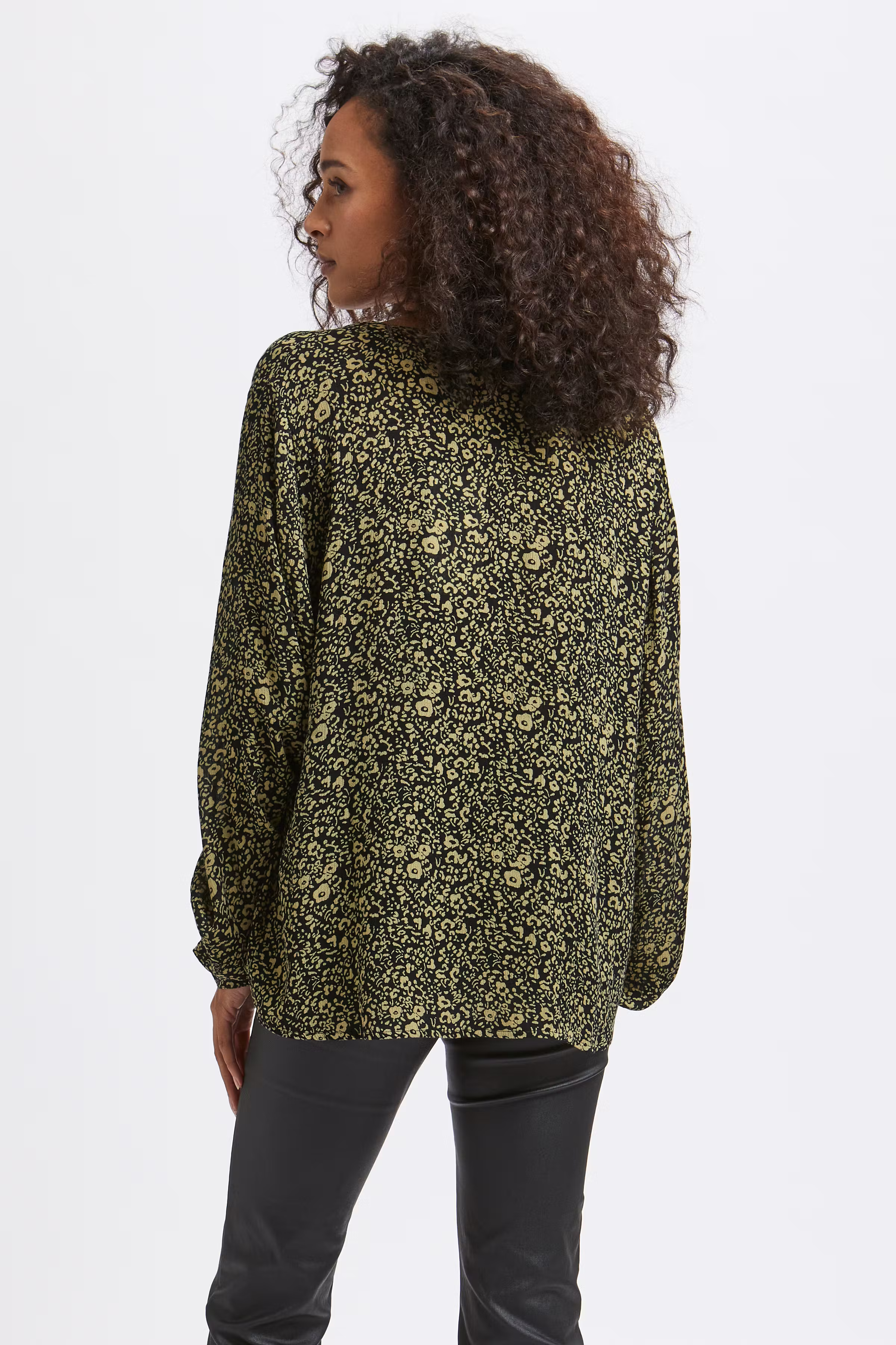 KAturbo Bluse LOOKBOOK BACK 10551834-101812
