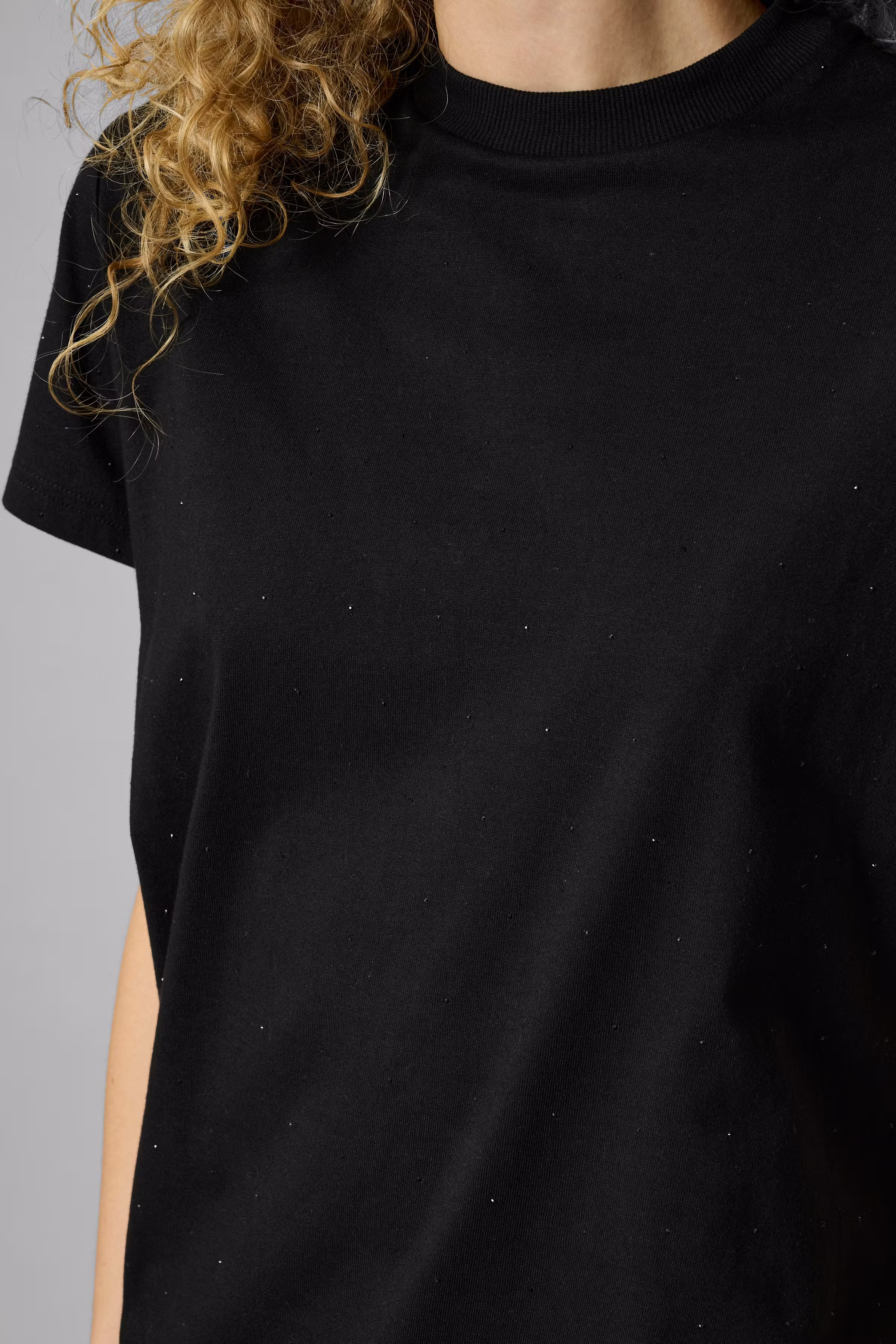 HanneMW Rhinestone T-shirt LOOKBOOK DETAIL 10704934-100031