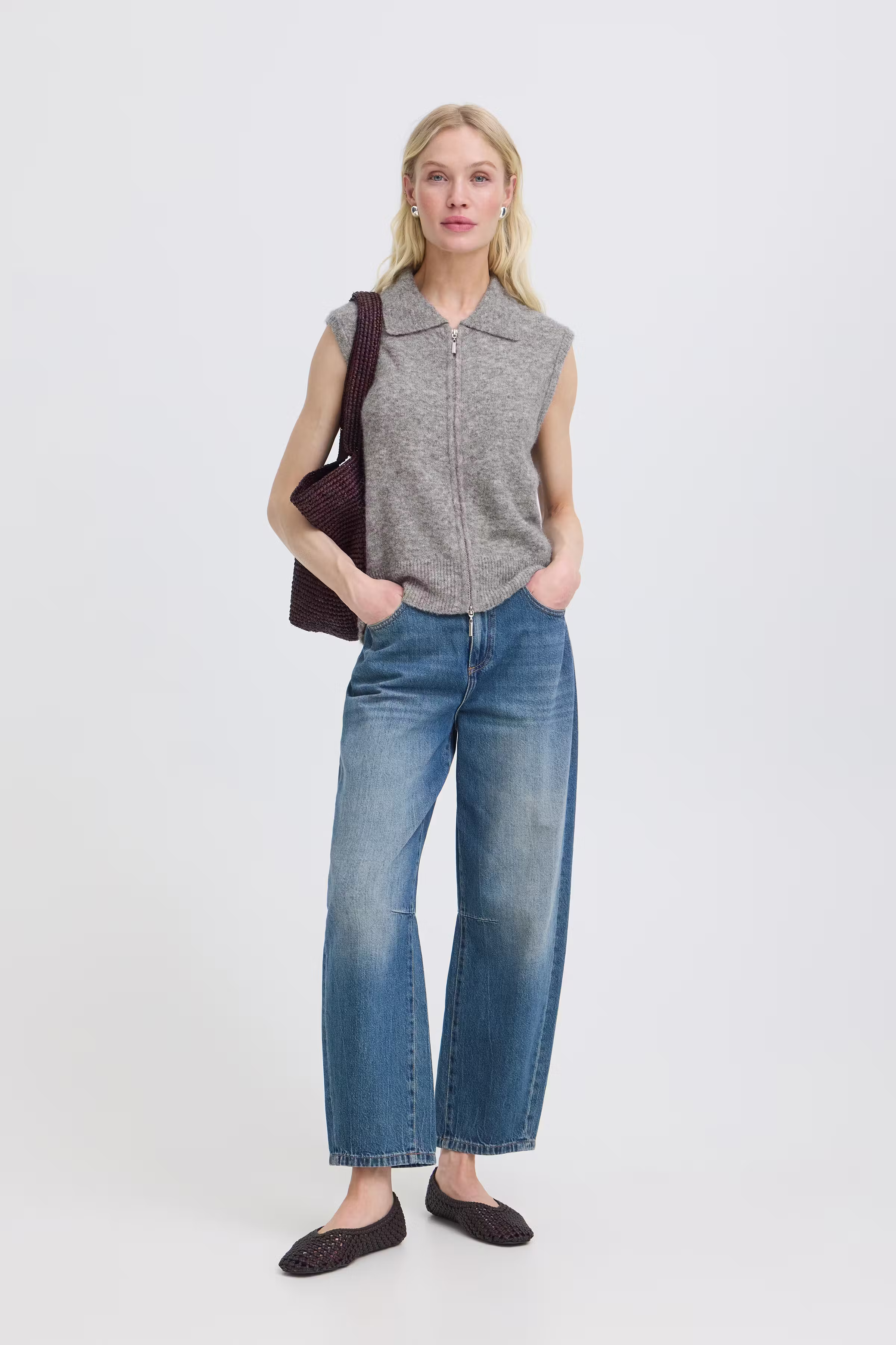 BYOMEA Strikket vest LOOKBOOK FRONT 20819113-200455