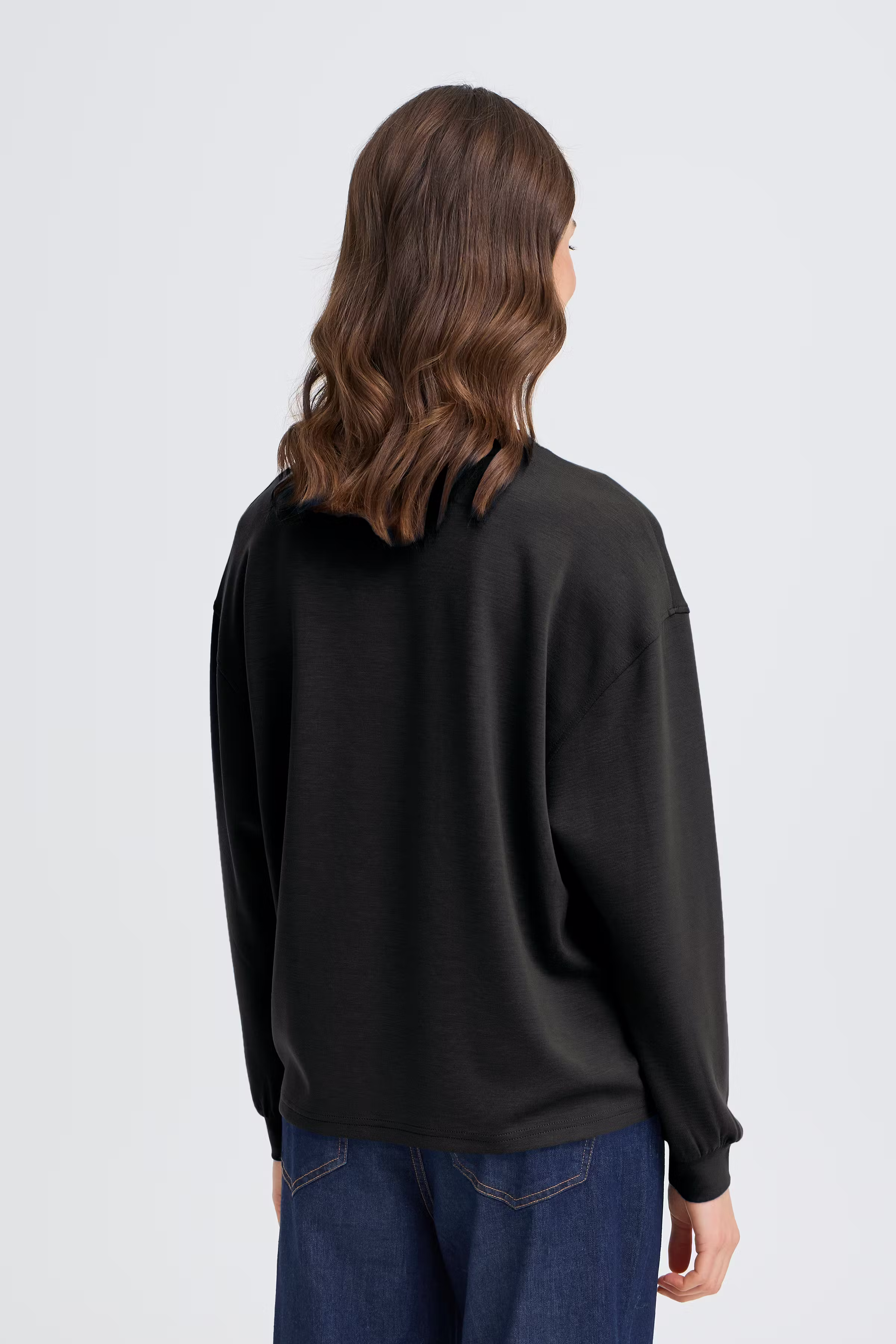 FRAURORA PU 7 Sweatshirt LOOKBOOK BACK 20615558-200113