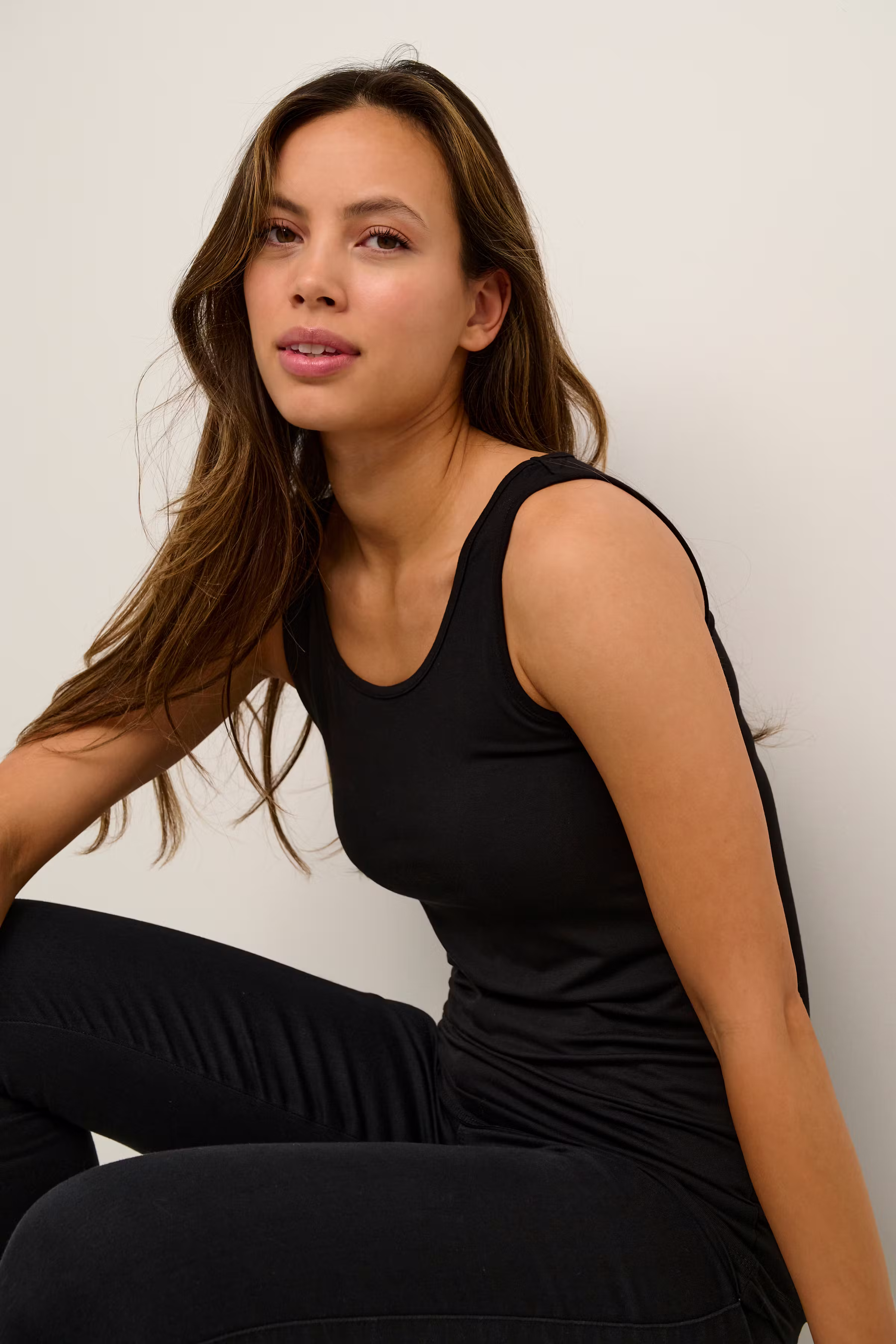 KAyoko Top LOOKBOOK DETAIL 10552105-100121