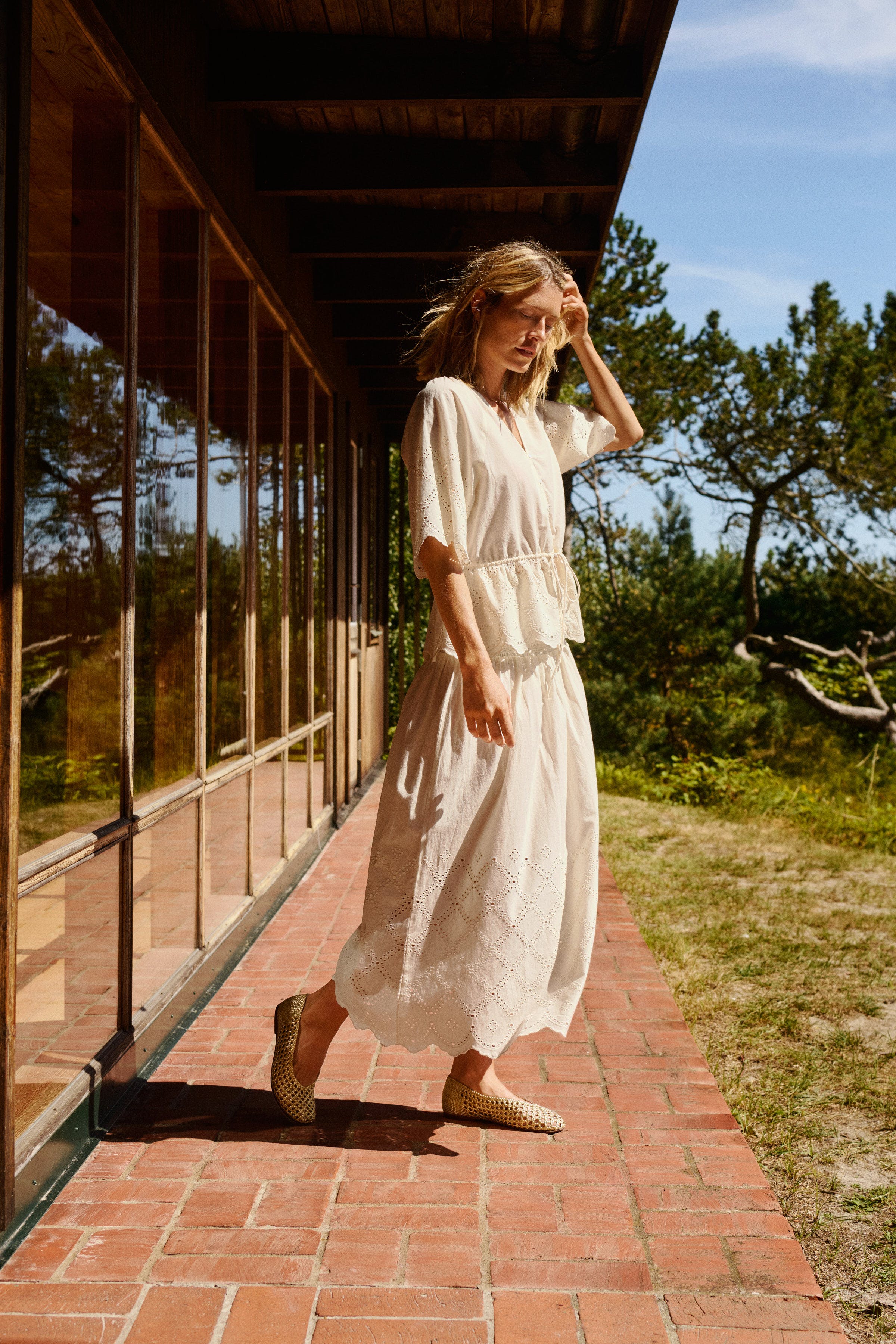 RadinkaPW Rock LOCATION NONE 30309637-120601