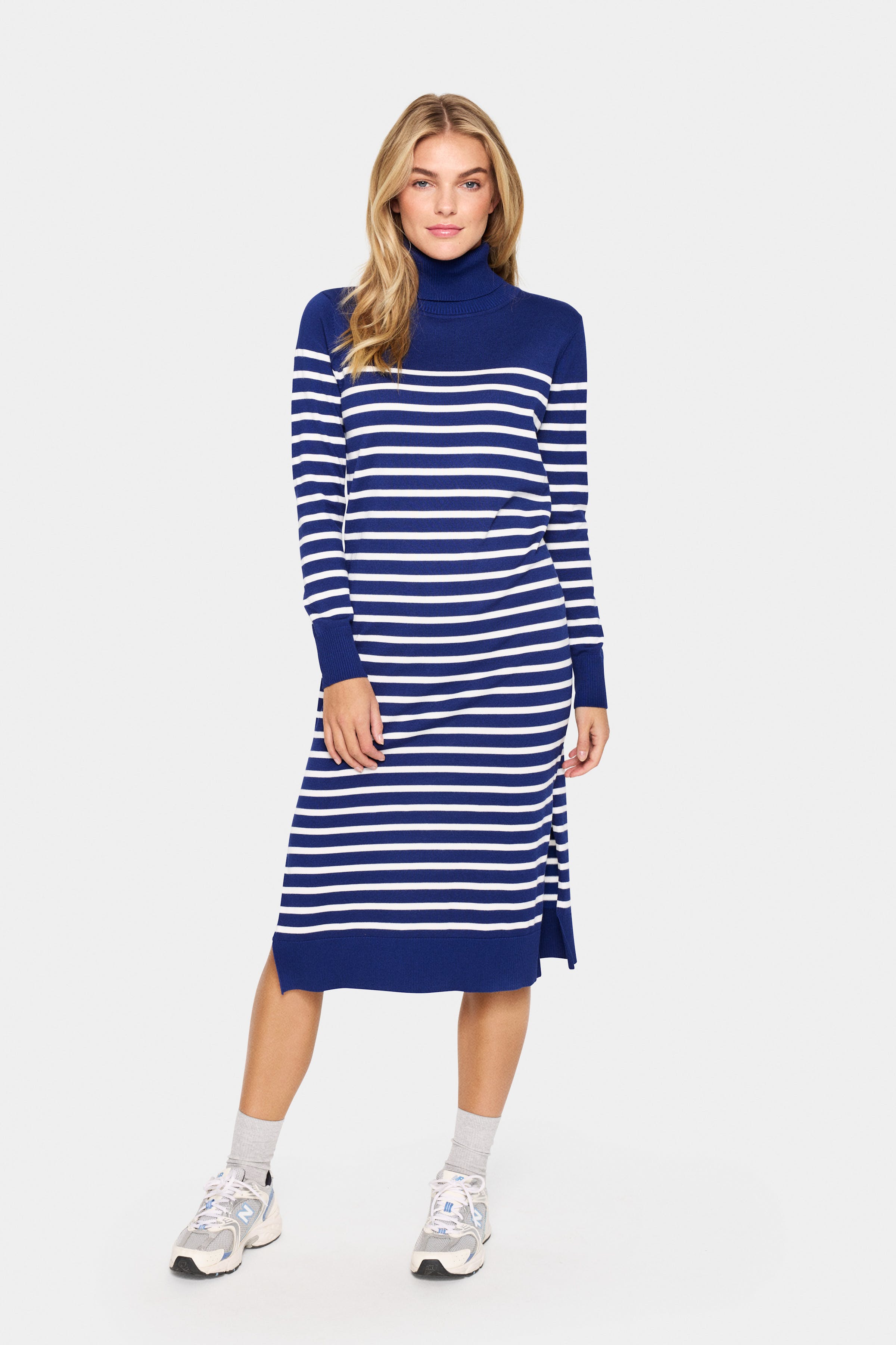 MilaSZ Klänning LOOKBOOK FRONT 30513814-193851