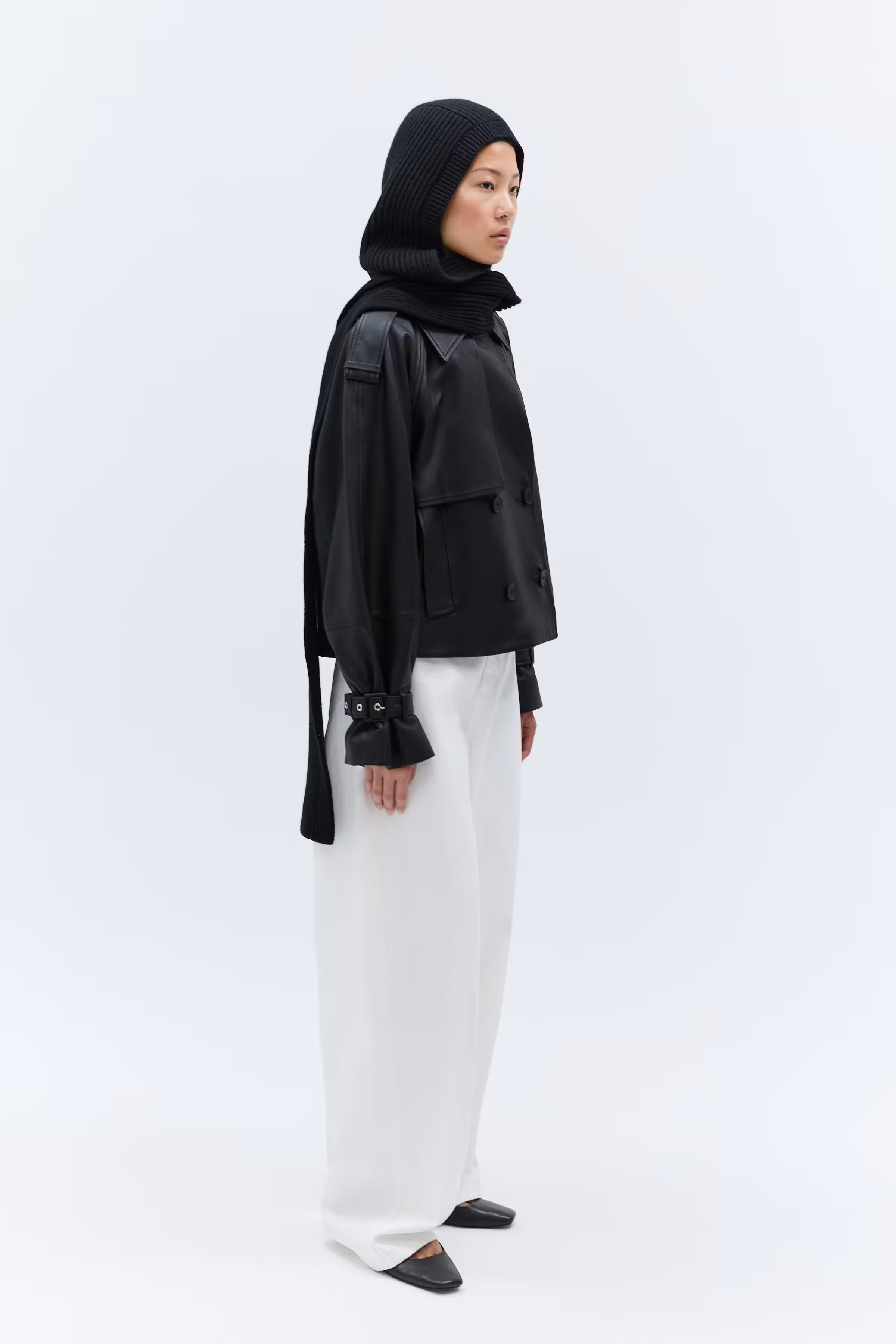 IOAlicia Scarf LOOKBOOK FRONT 30600035-BK999