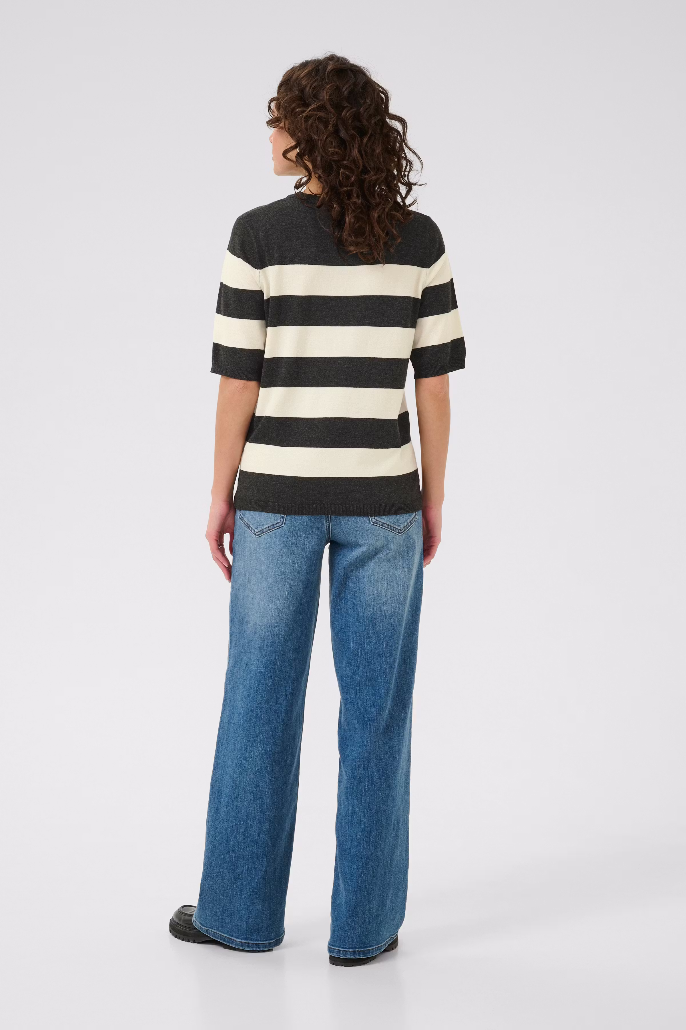 KAlizza Pullover LOOKBOOK BACK 10508410-108416