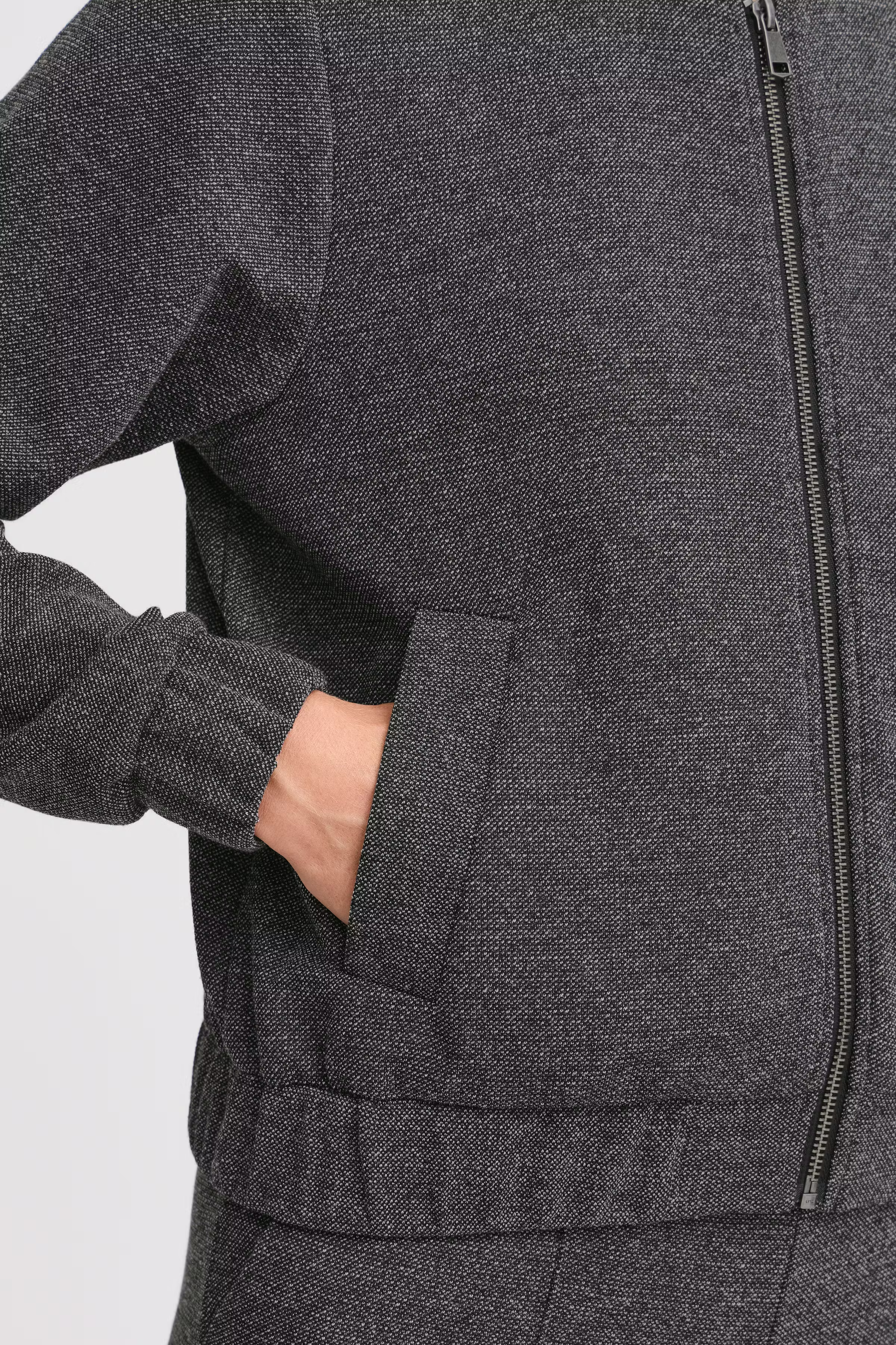 BYROWAN Cardigan LOOKBOOK DETAIL 20815724-200452