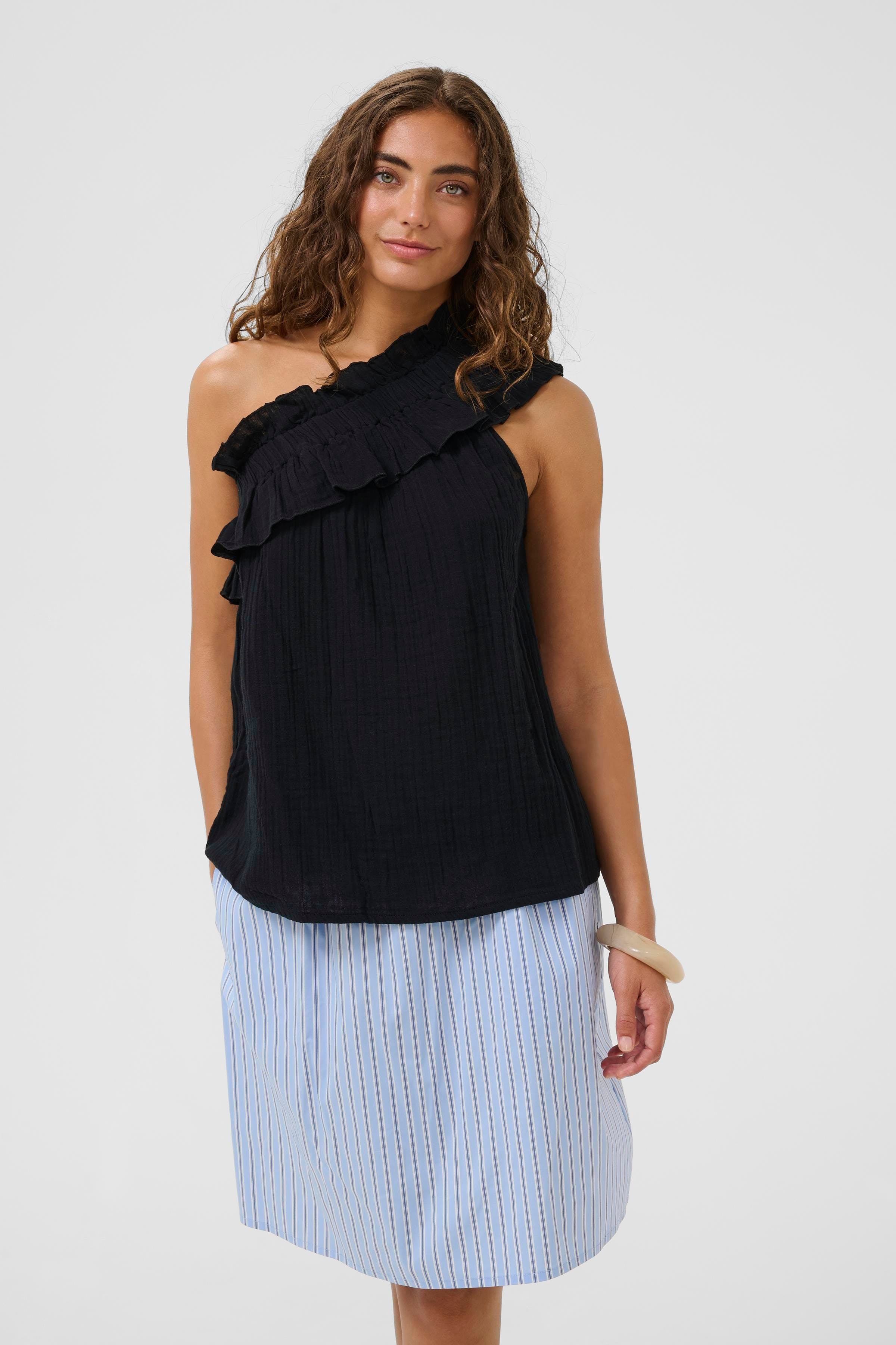 CUpuf One-shoulder Top LOOKBOOK FRONT 50111959-500012