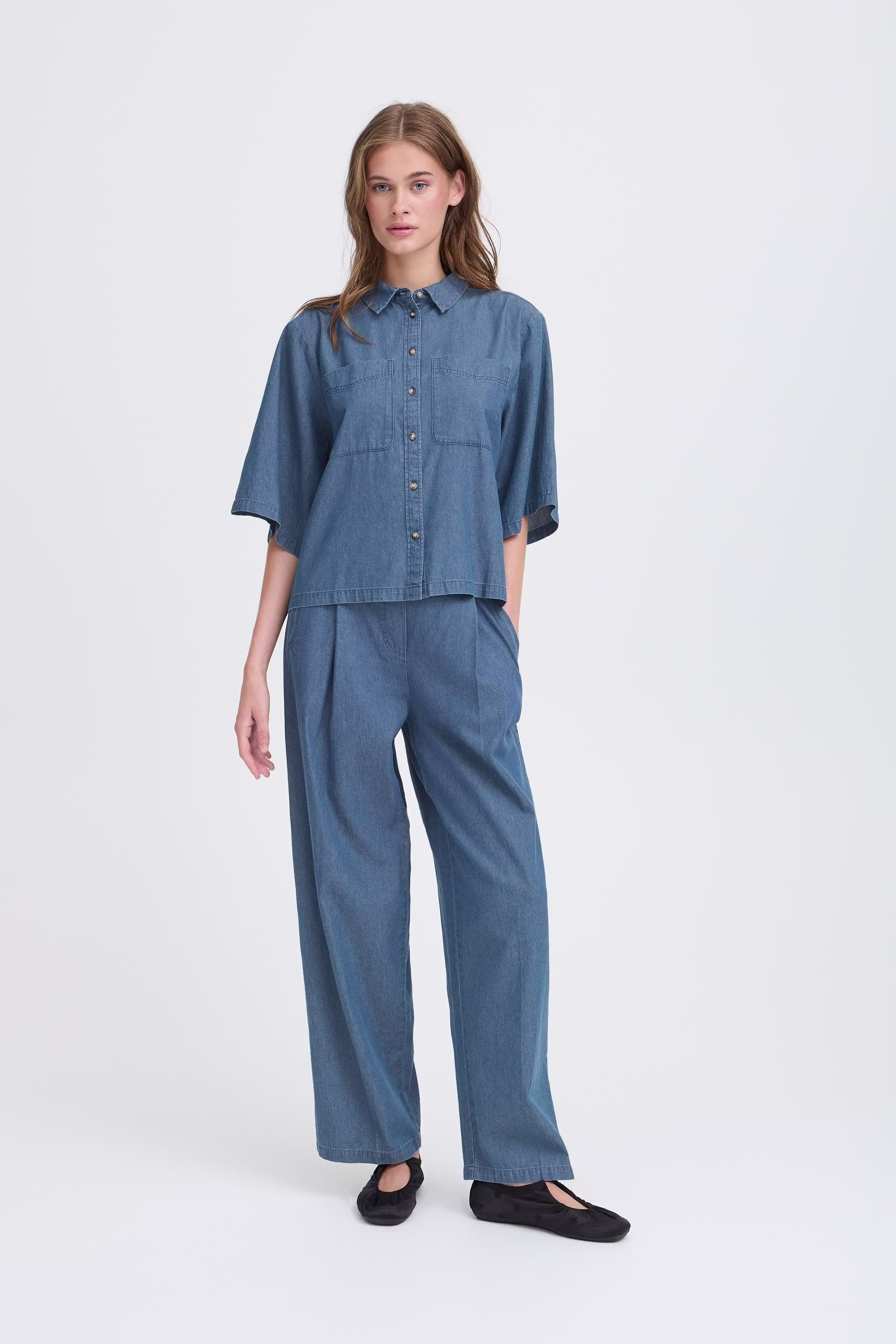 IHAURORA LOOKBOOK FRONT 20123831-200928