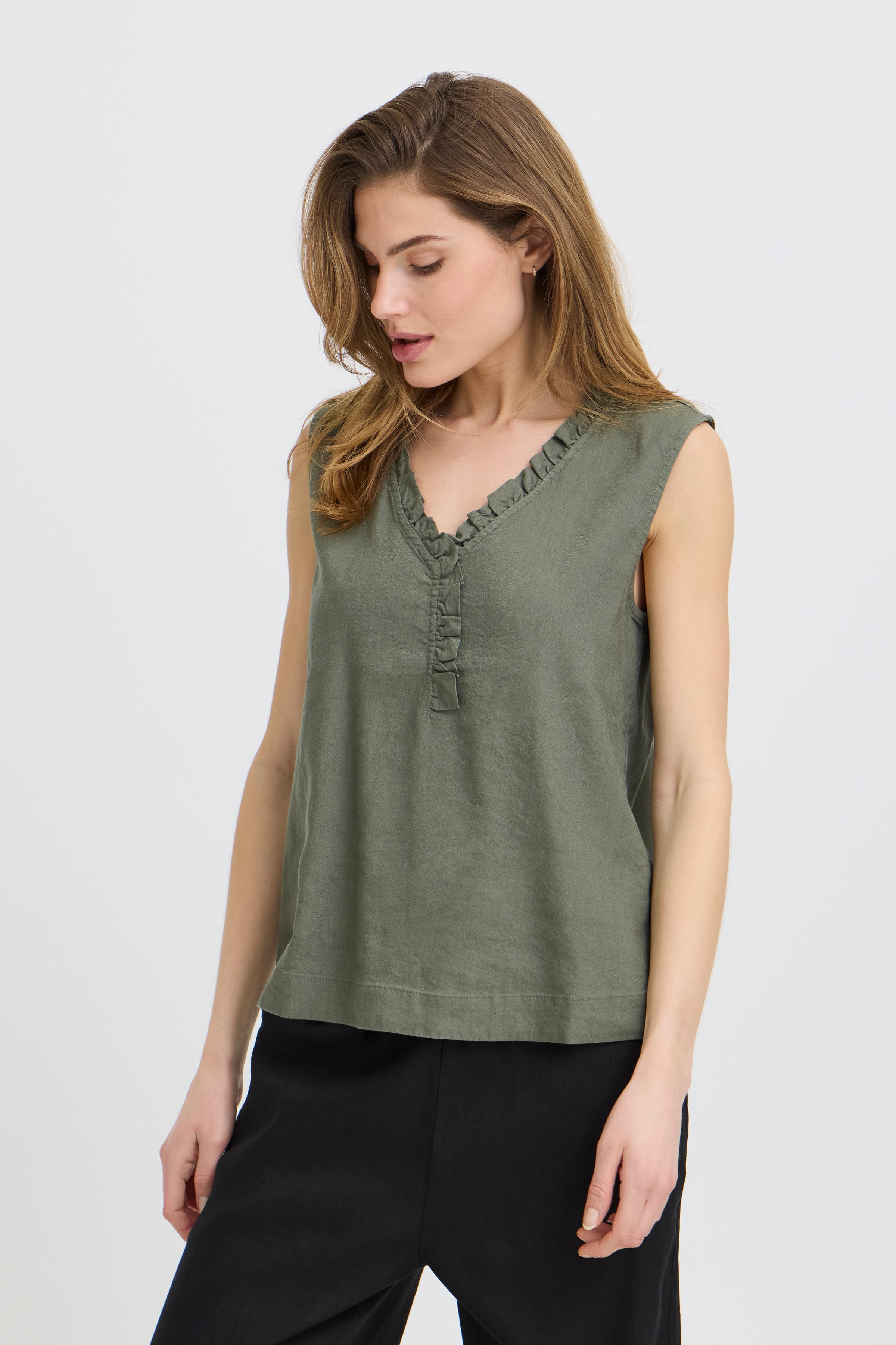 PZLUCA Blouse LOOKBOOK FRONT 50210439-180312