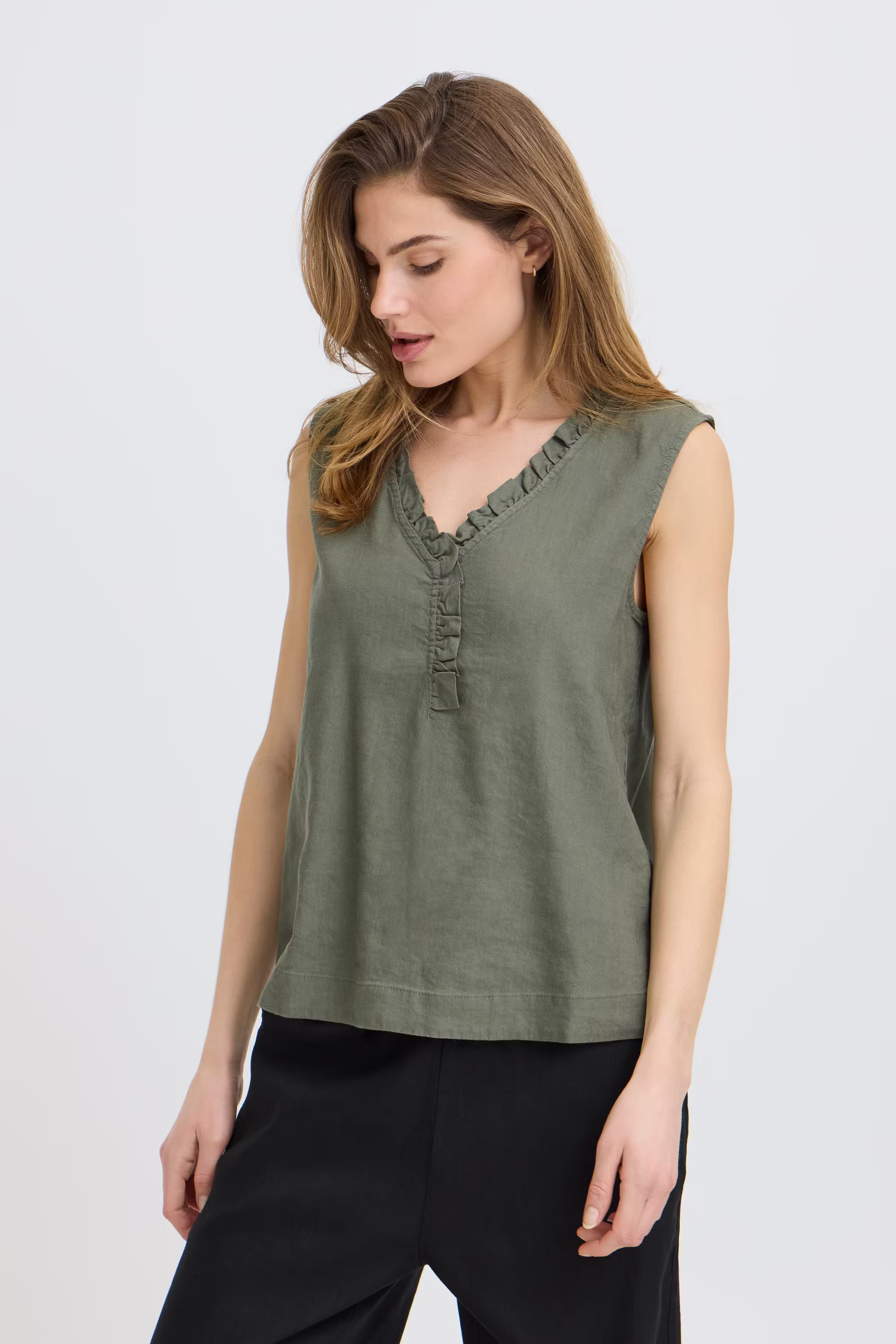 PZLUCA Blouse LOOKBOOK FRONT 50210439-180312