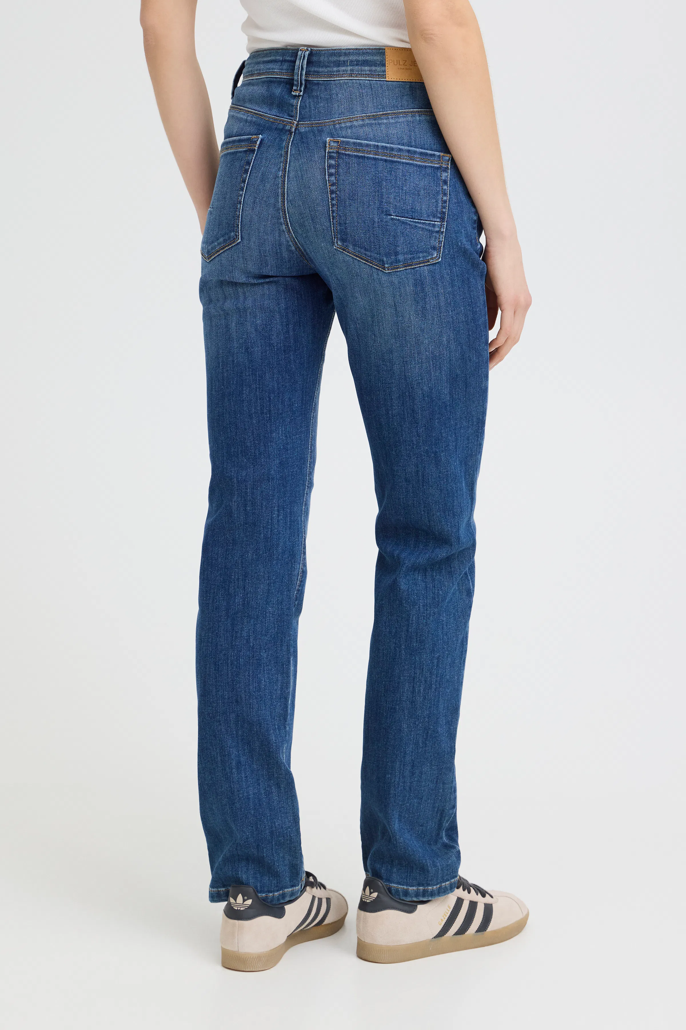 PZKAYLA Jeans LOOKBOOK BACK 50210325-200005