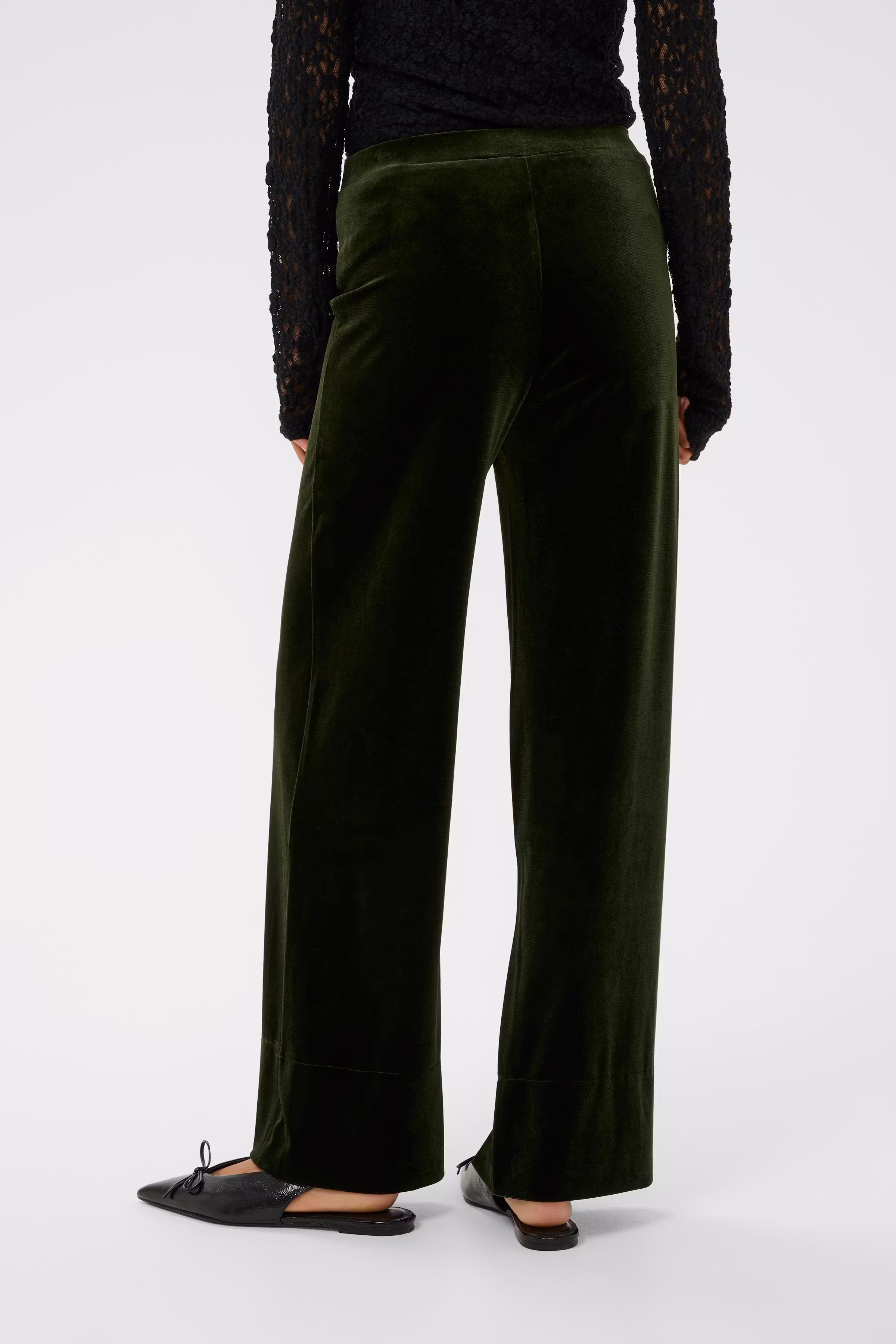 VarlaPW Trousers LOOKBOOK BACK 30310185-190509