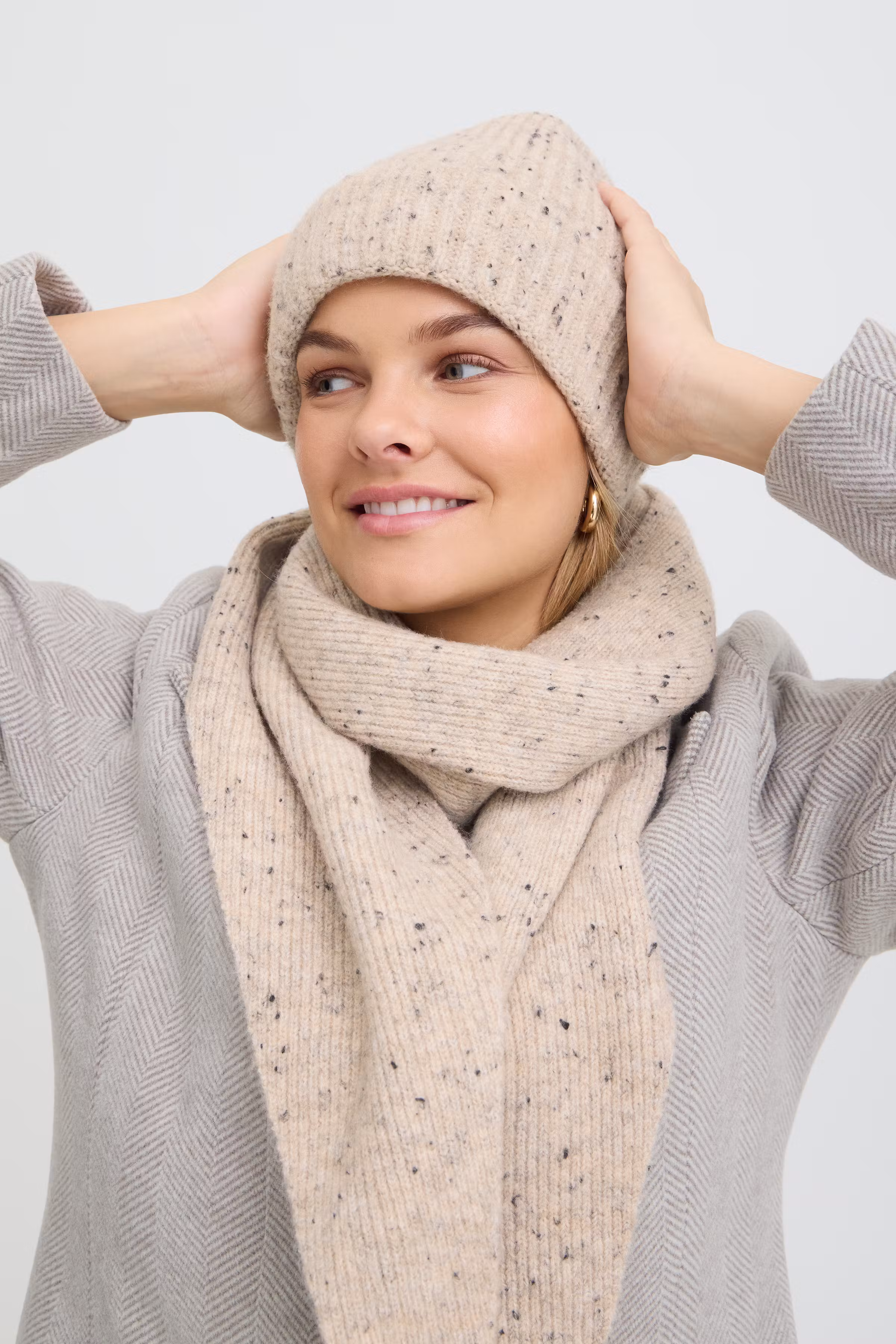 FRNANNA Hat LOOKBOOK DETAIL 20618134-1613051
