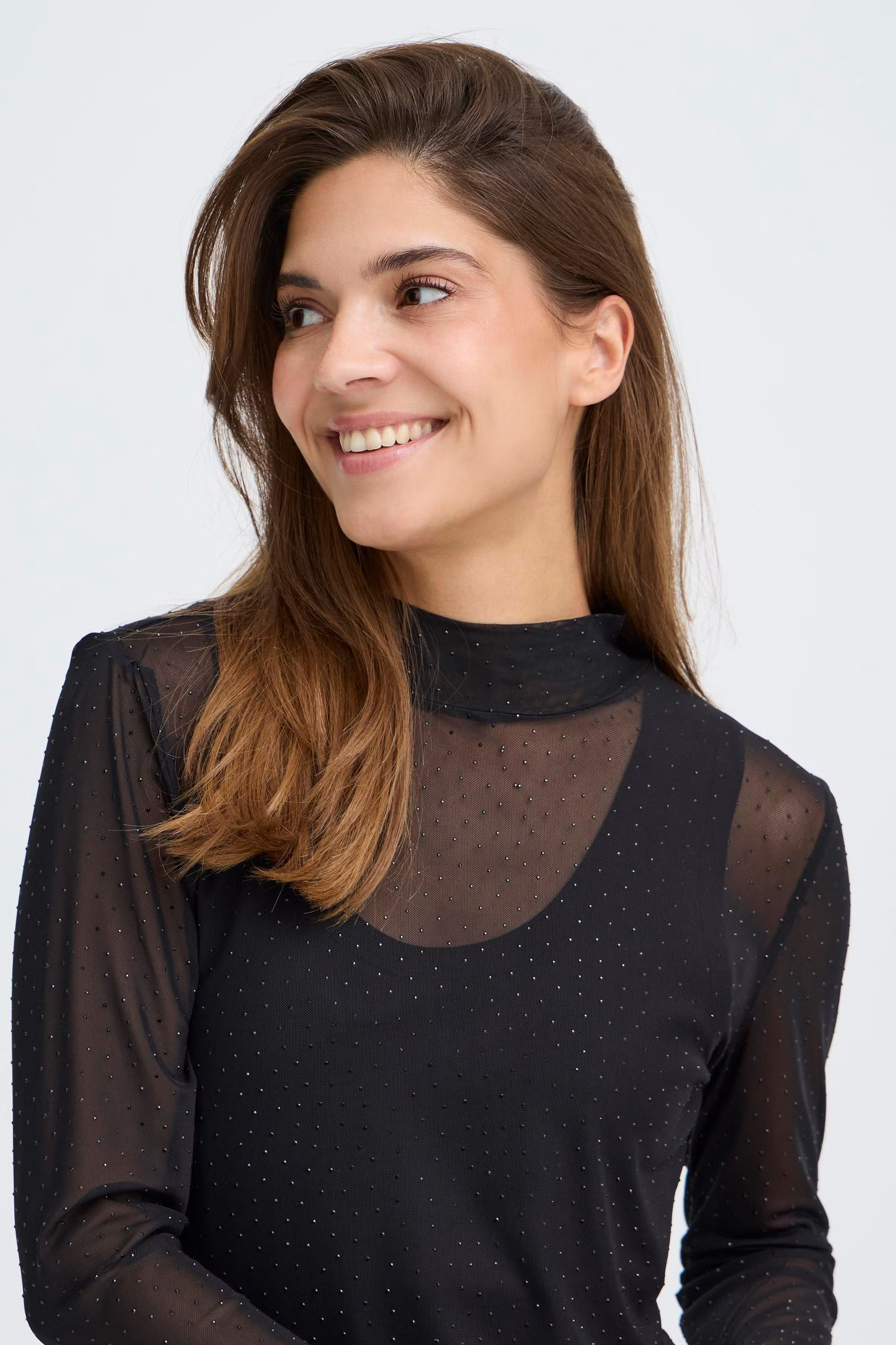 PZDANA T-shirt LOOKBOOK DETAIL 50210139-193911