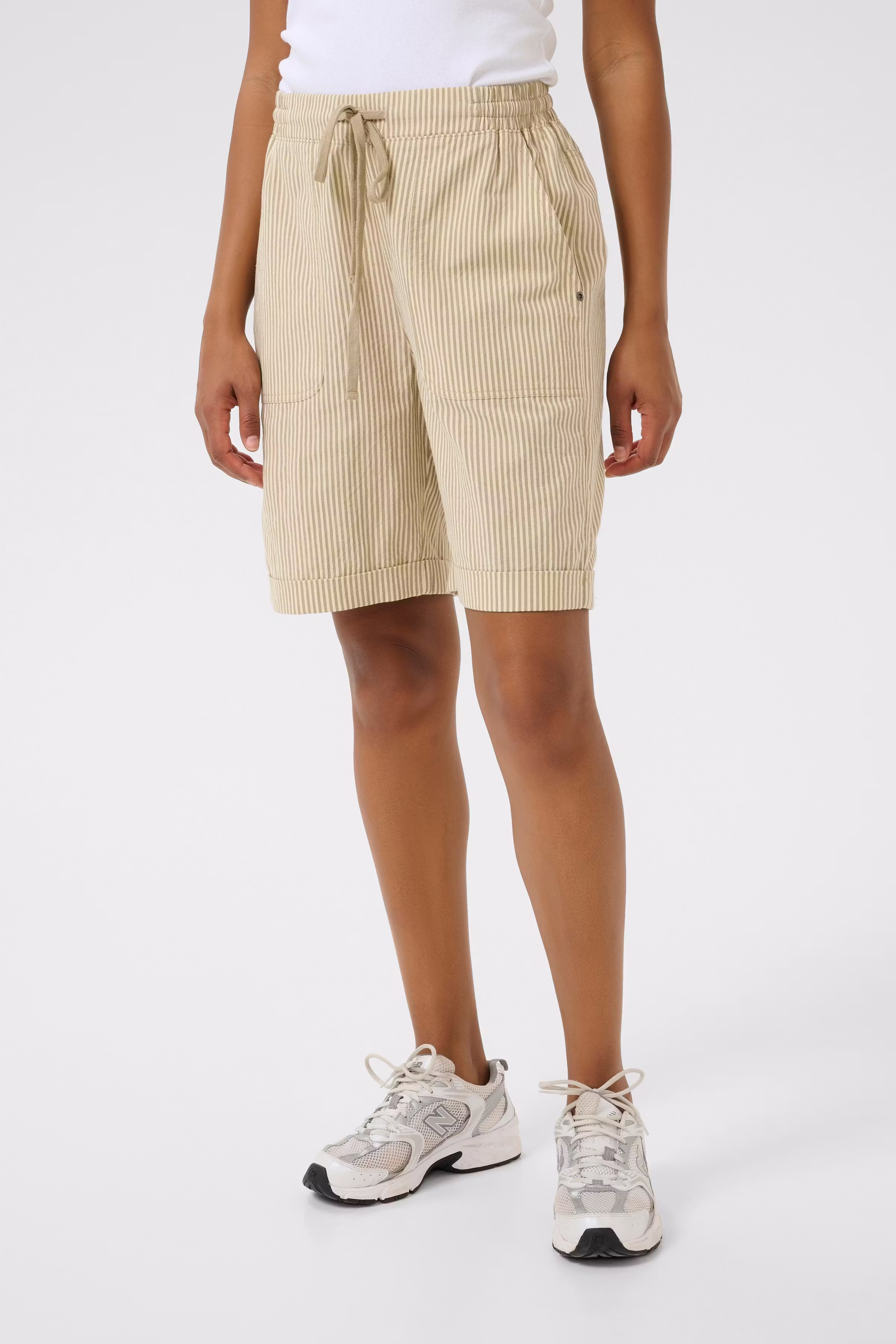 KAnaya Shorts LOOKBOOK FRONT 10509008-107706