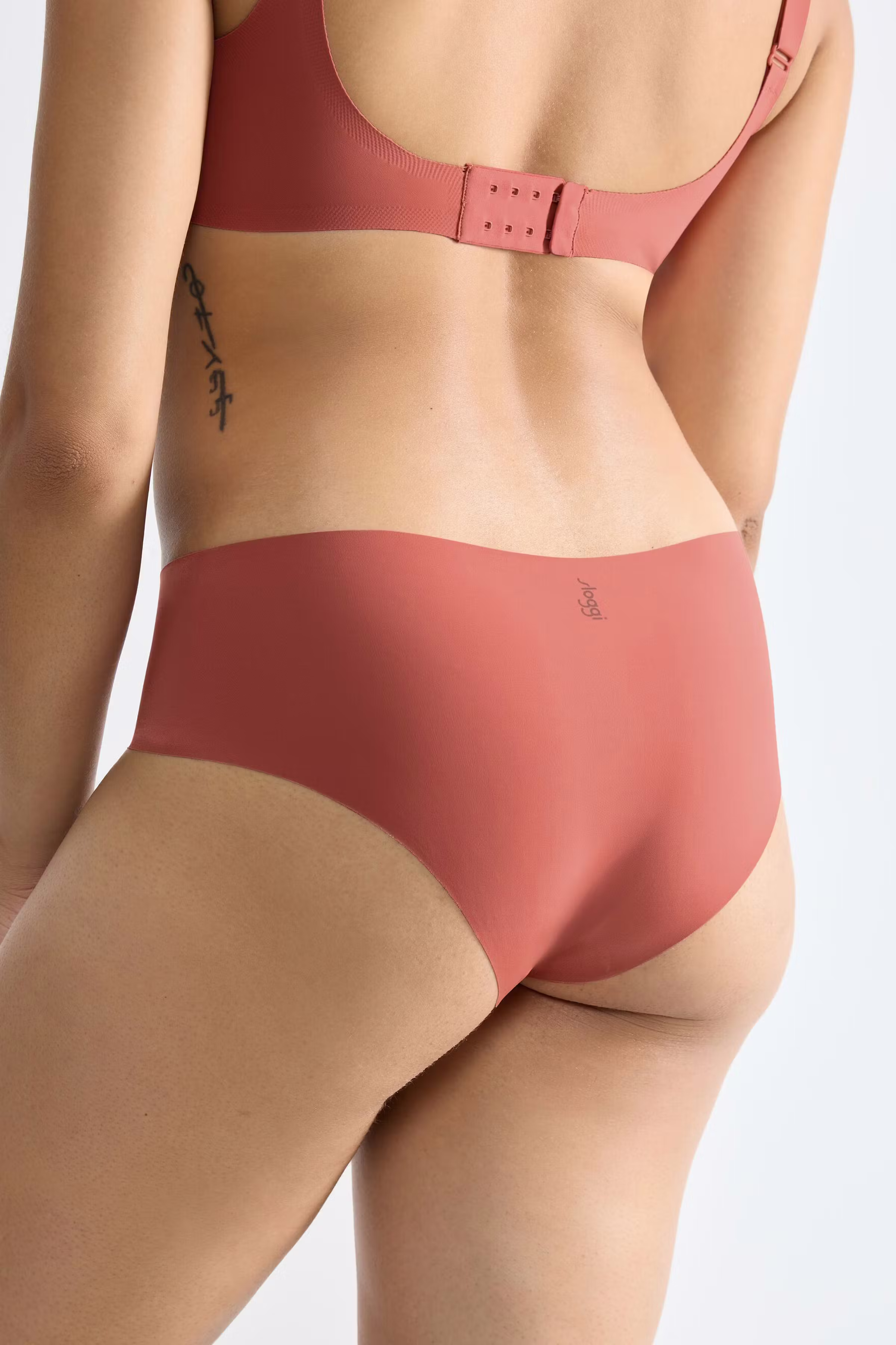 sloggiZERO-Feel Panties LOOKBOOK BACK 40551604-400857