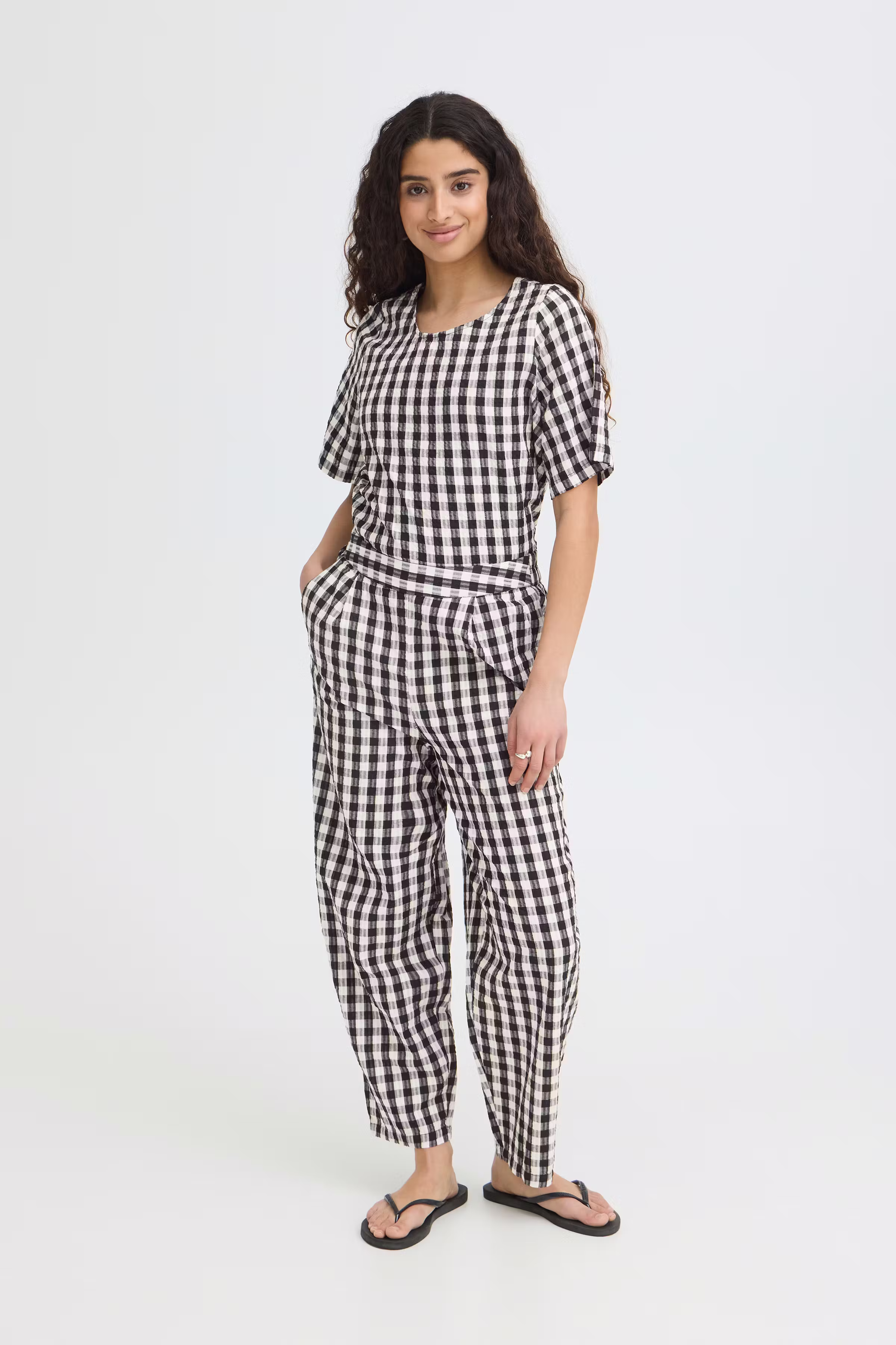 IHKARRA Bukser LOOKBOOK FRONT 20125771-900006764