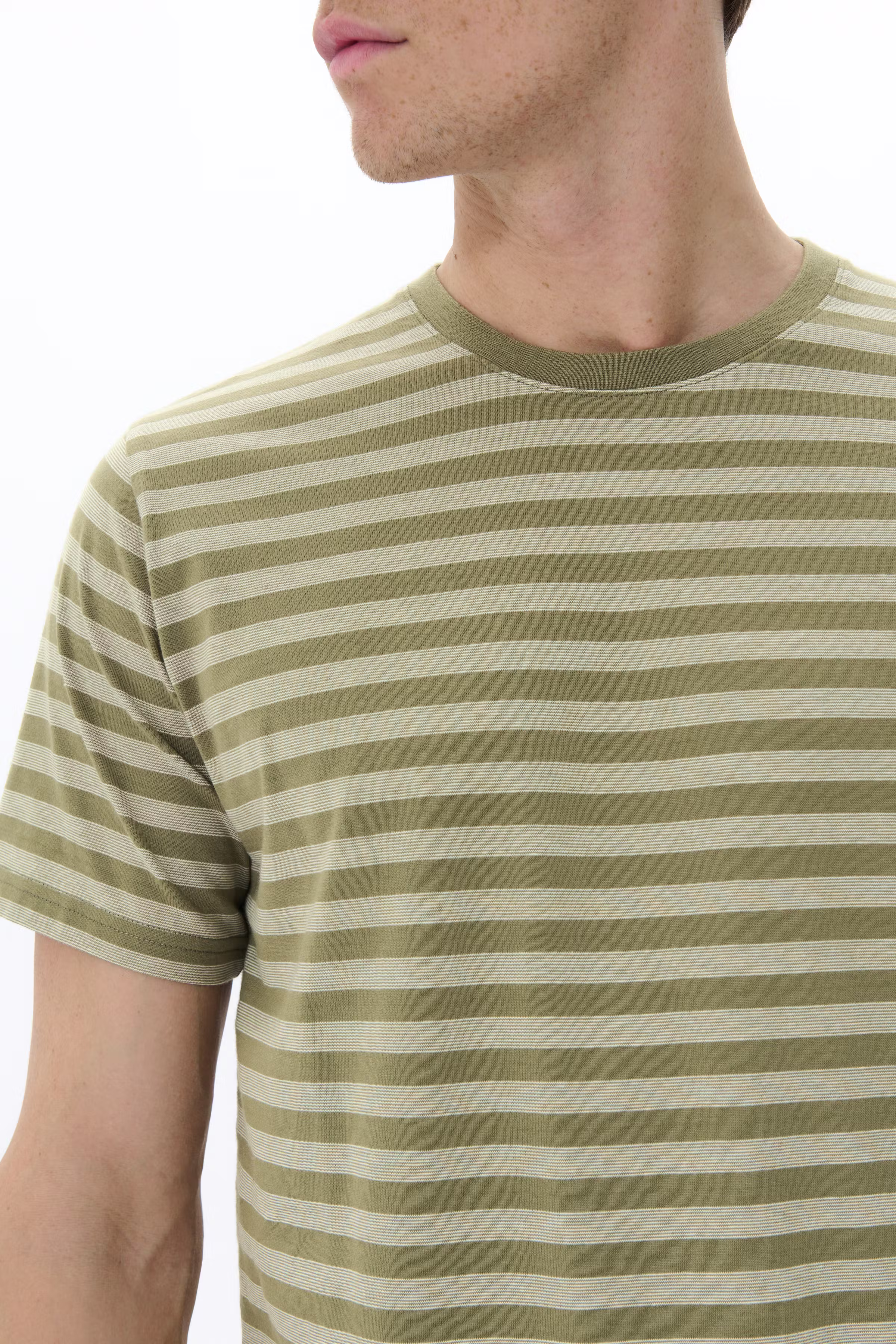 MAjeramy T-shirt LOOKBOOK DETAIL 30207863-180312