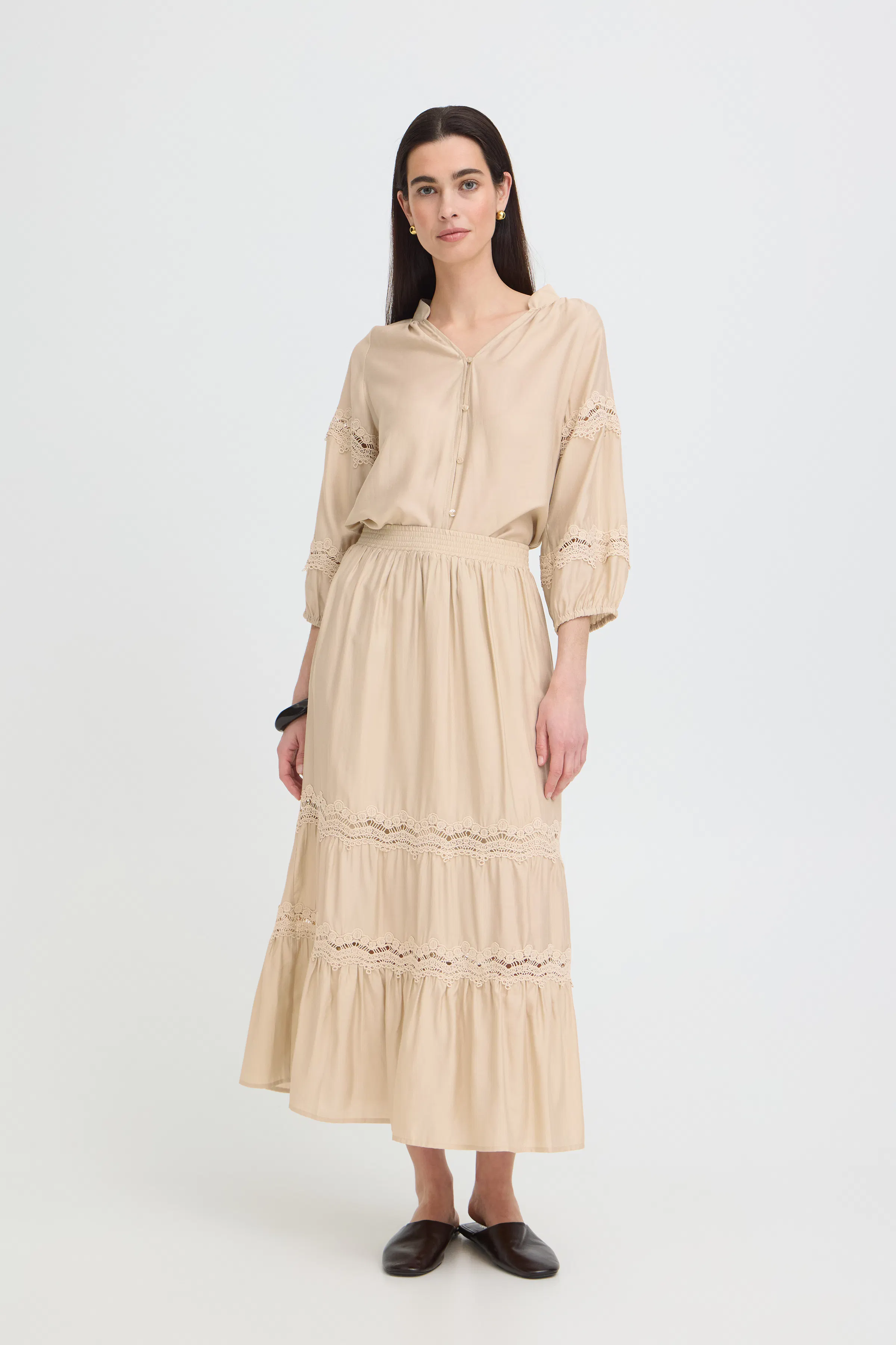 BYINOA Skjørt LOOKBOOK FRONT 20819031-140708