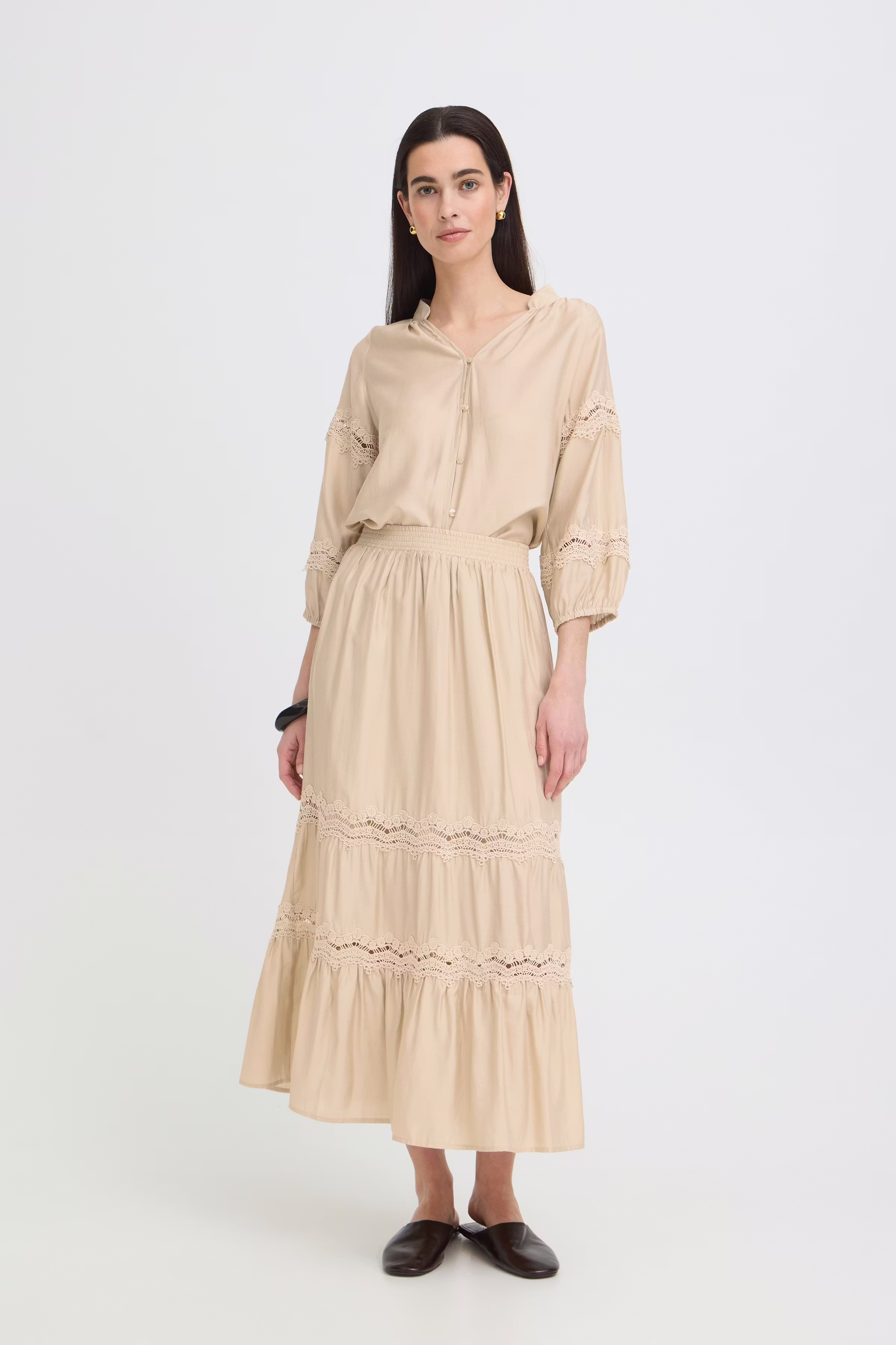 BYINOA Skjørt LOOKBOOK FRONT 20819031-140708