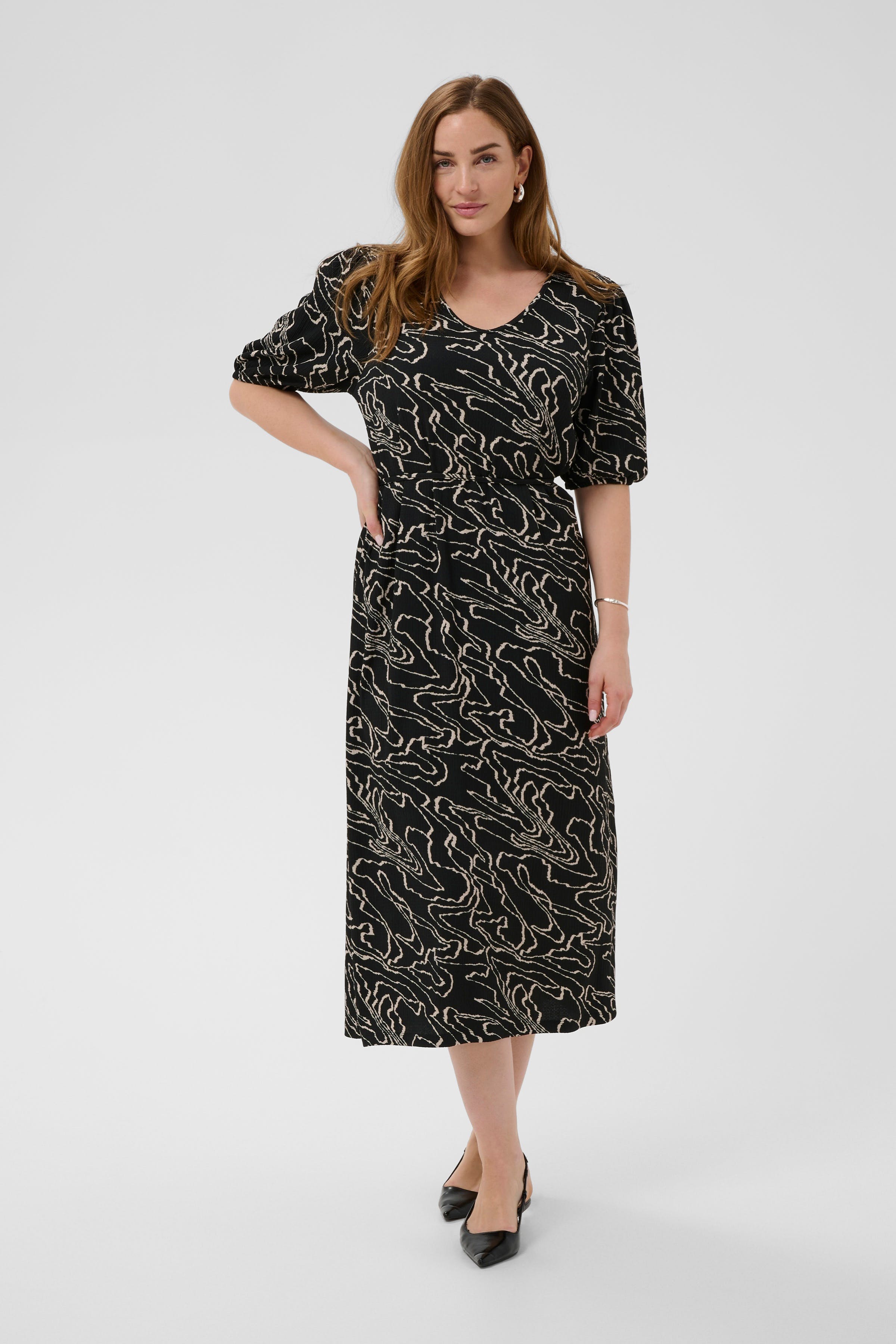 BPloretta Kleid LOOKBOOK FRONT 40200111-109261